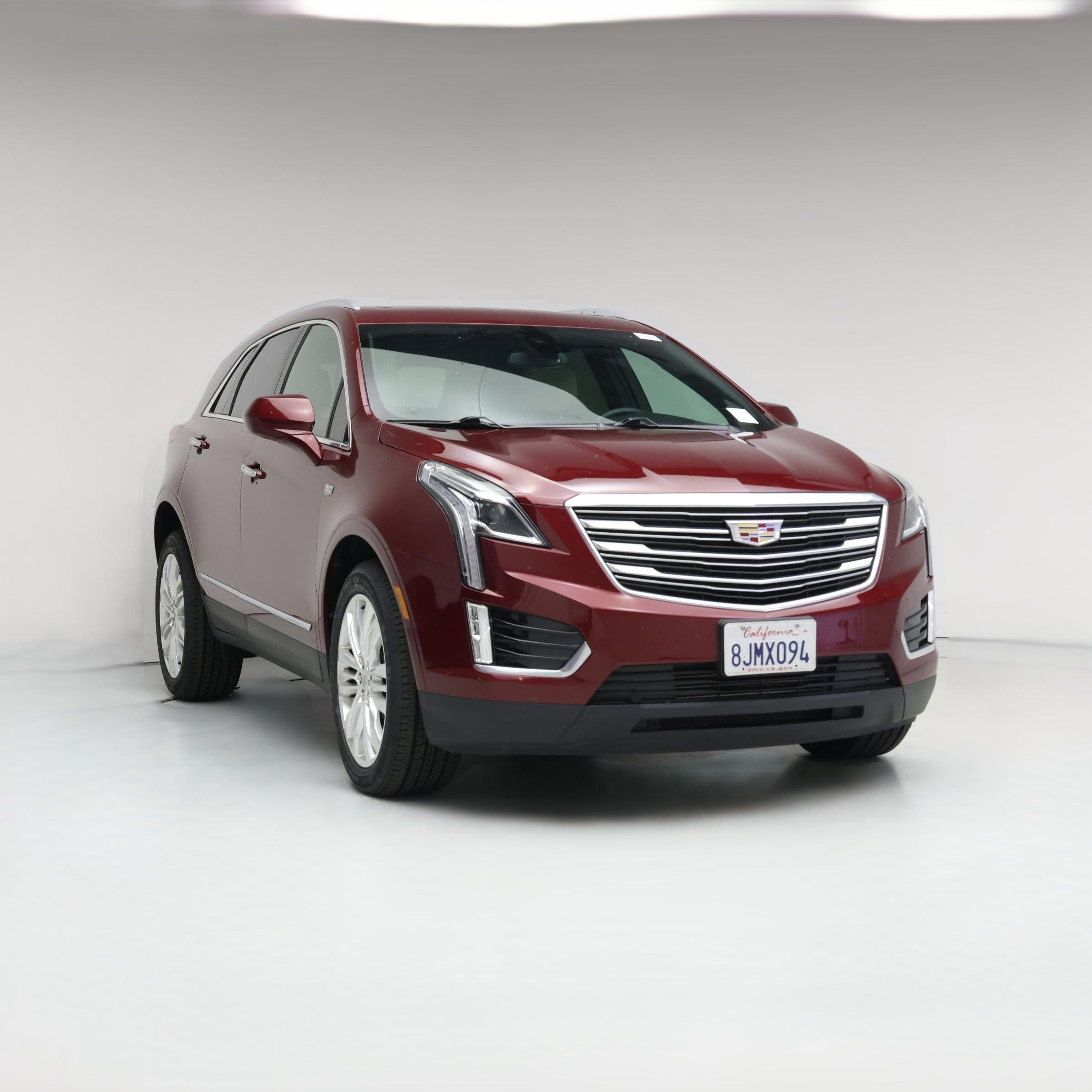 Thumbnail: 2017 Cadillac XT5 - 1