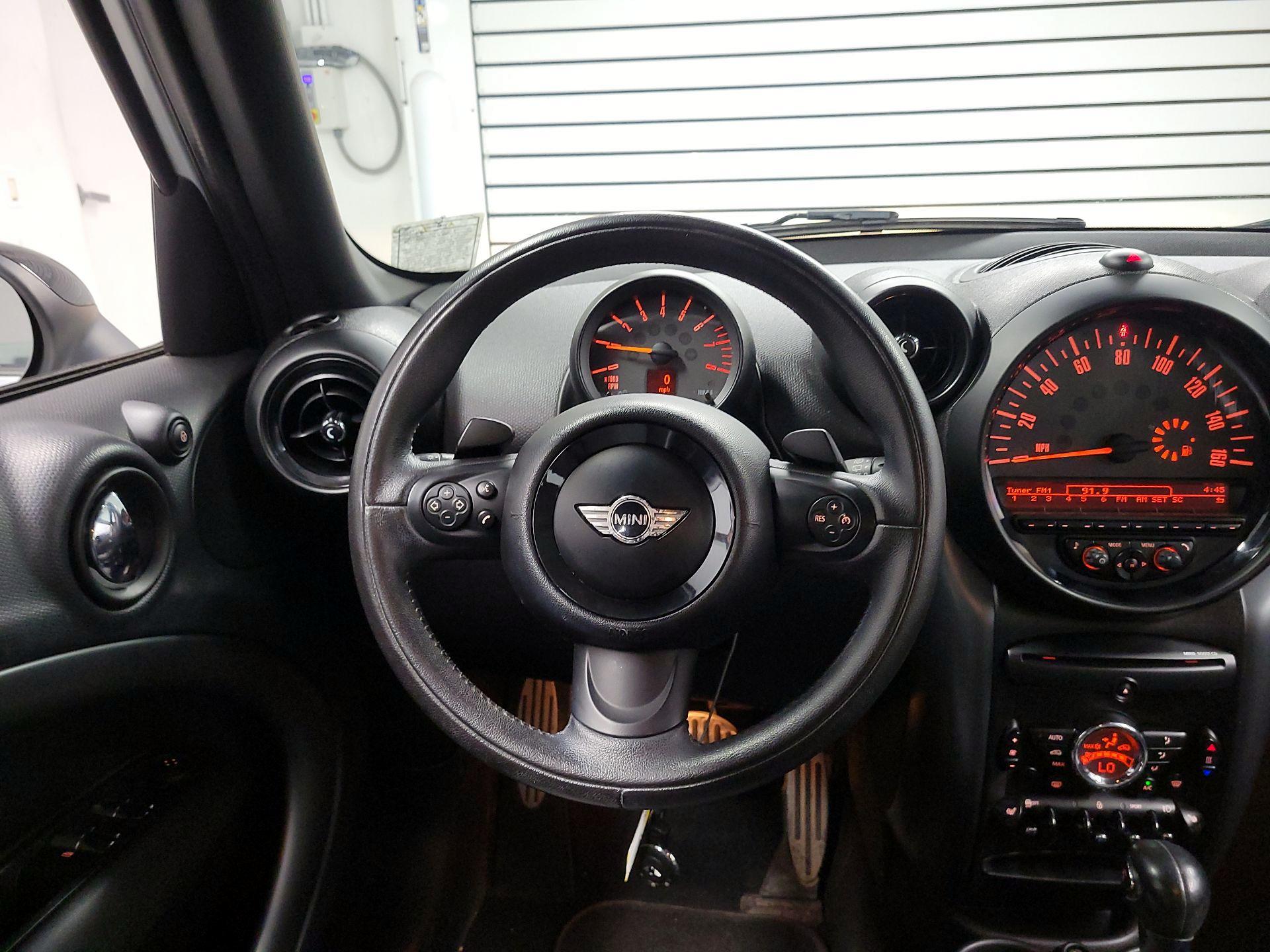 Thumbnail: 2015 MINI Cooper Countryman - 10