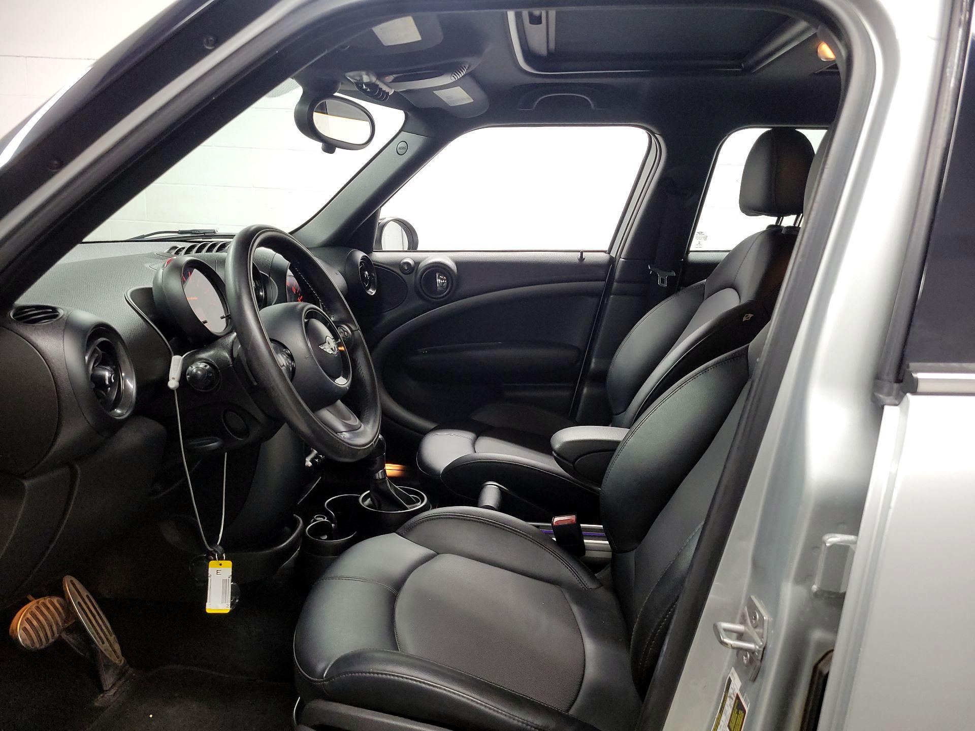 Thumbnail: 2015 MINI Cooper Countryman - 11