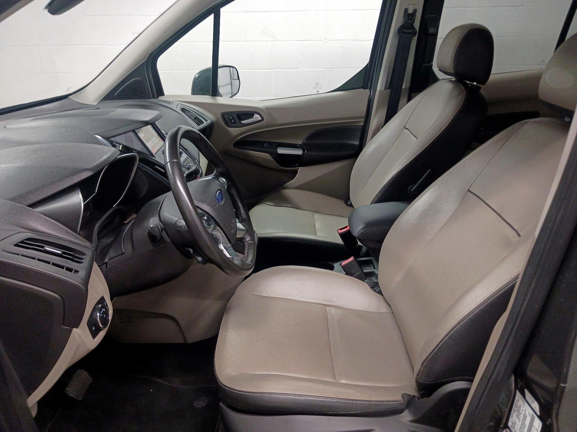 Thumbnail: 2016 Ford Transit Series - 11