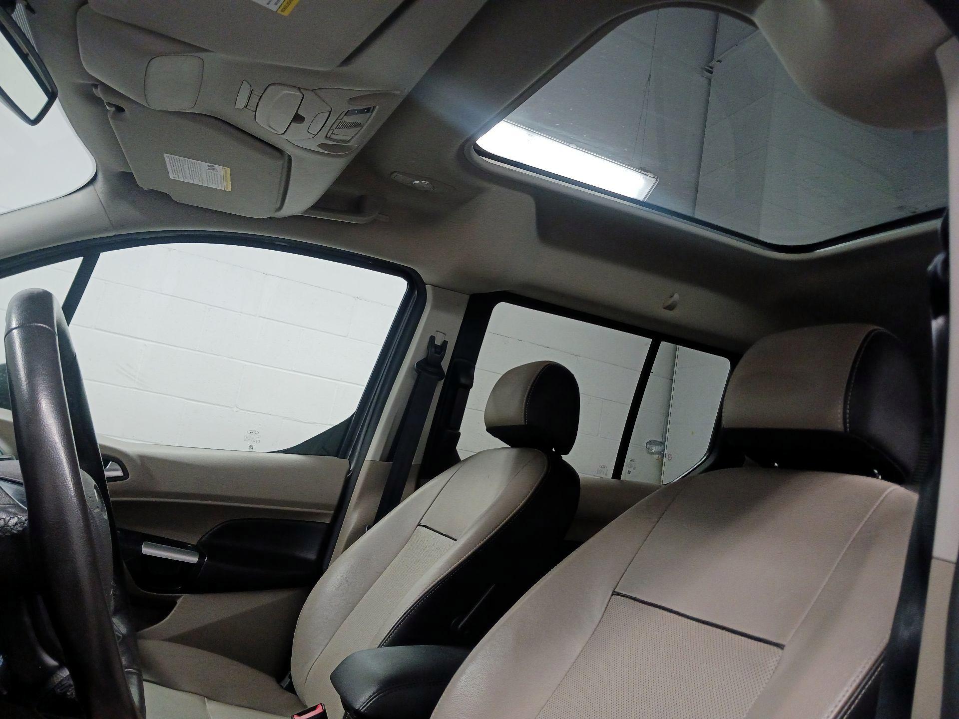 Thumbnail: 2016 Ford Transit Series - 18