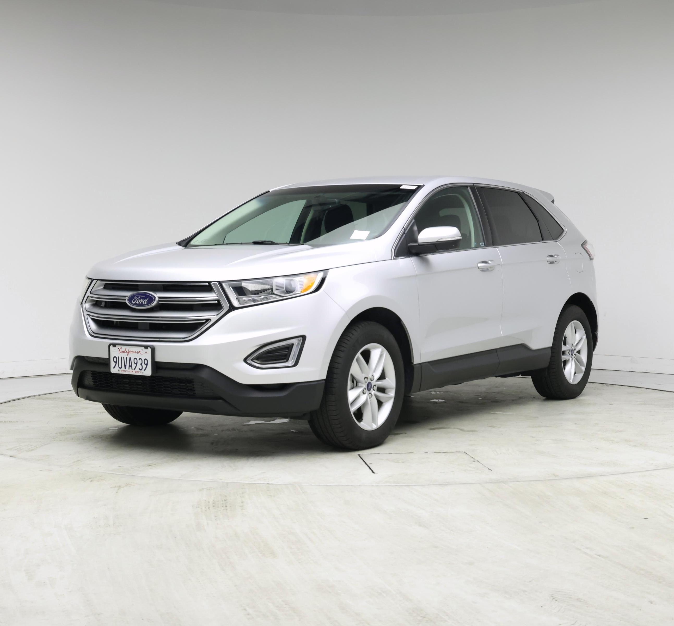 Thumbnail: 2015 Ford Edge - 4