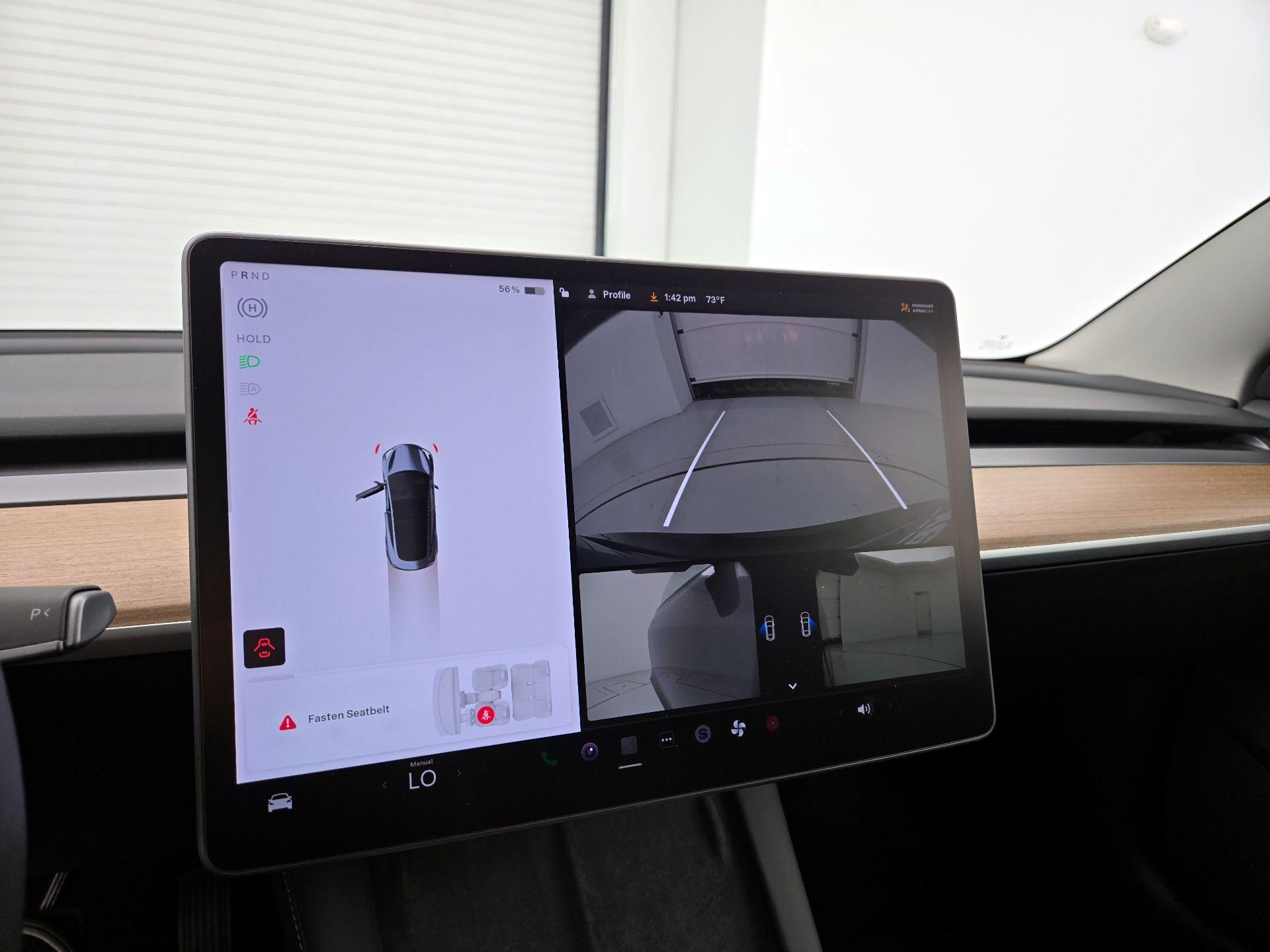 Thumbnail: 2022 Tesla Model 3 - 14