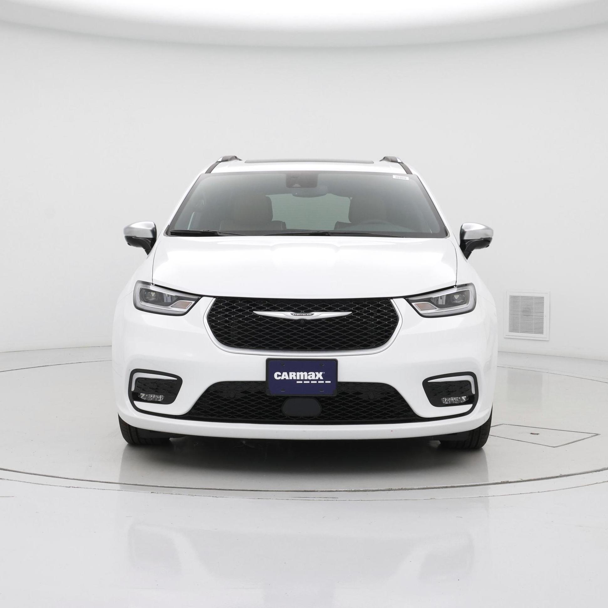 Thumbnail: 2025 Chrysler Pacifica - 5