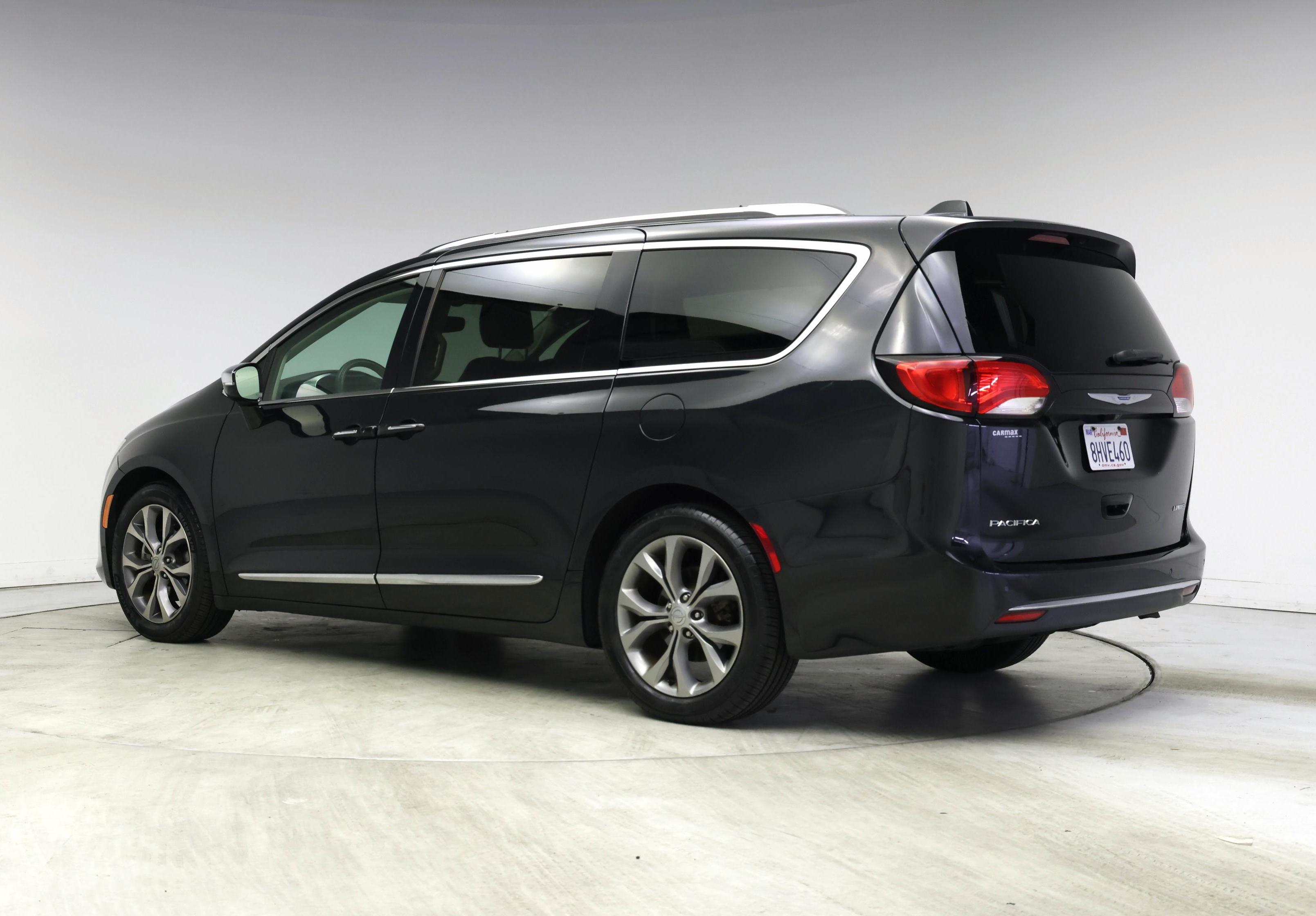 Thumbnail: 2019 Chrysler Pacifica - 2