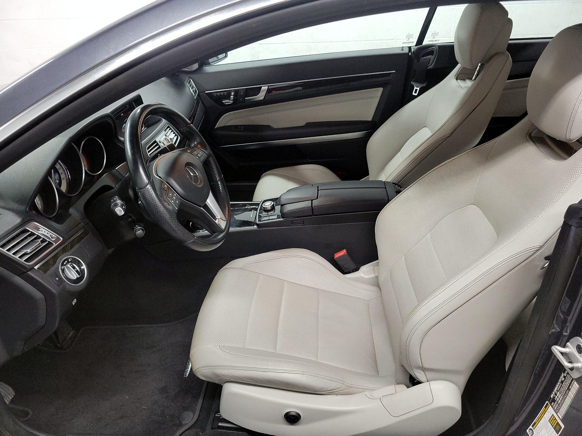 Thumbnail: 2016 Mercedes-Benz E-Class - 11