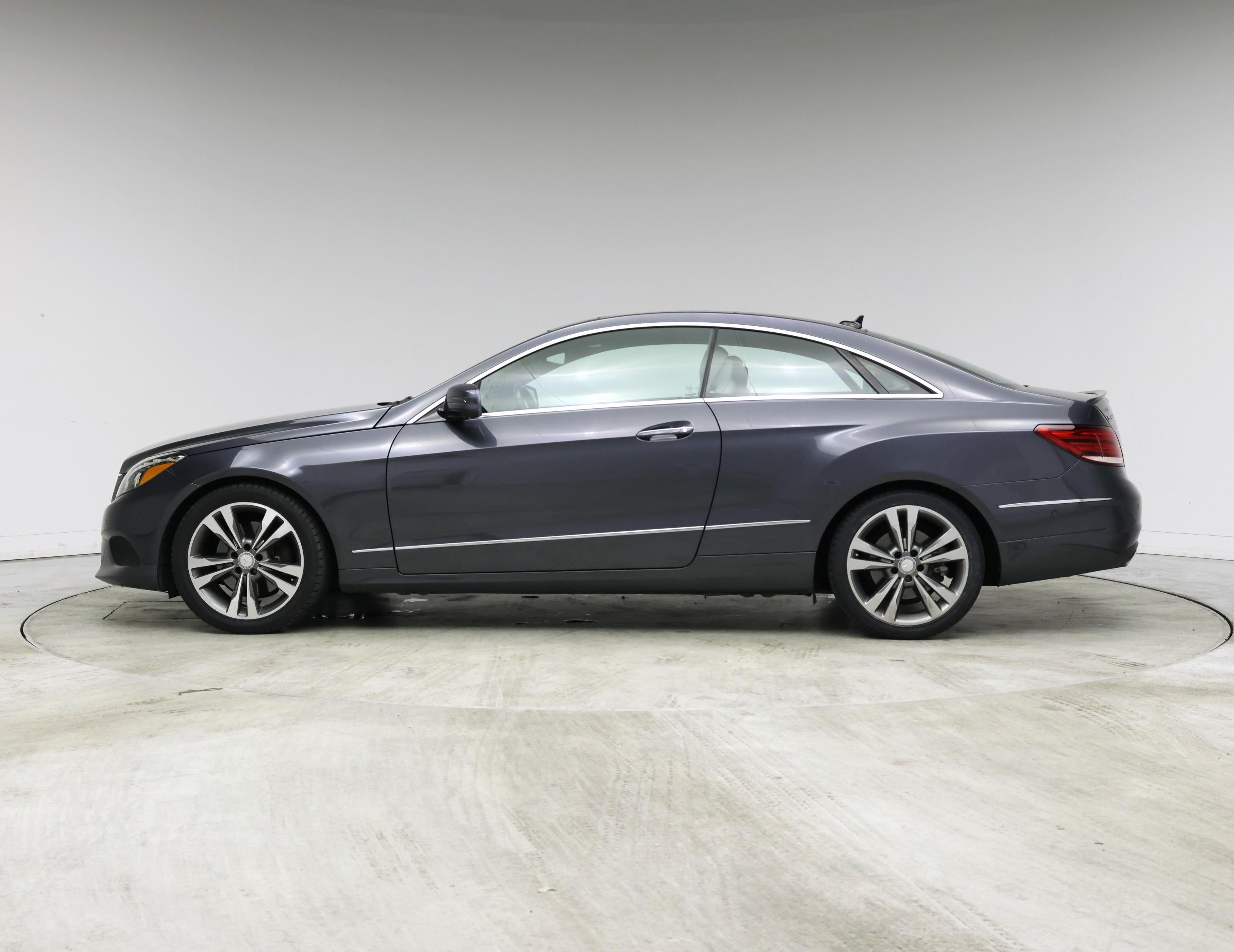 Thumbnail: 2016 Mercedes-Benz E-Class - 3