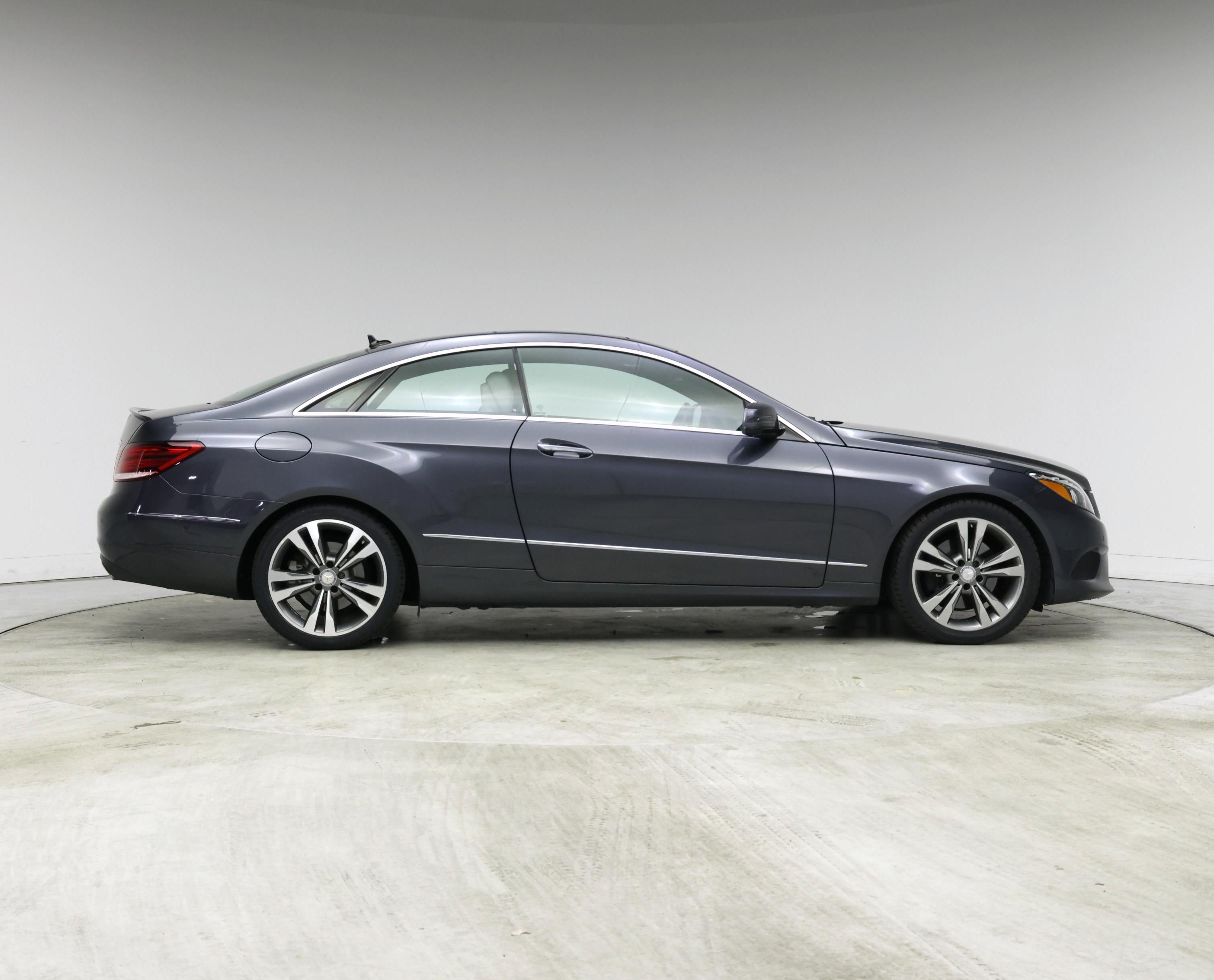 Thumbnail: 2016 Mercedes-Benz E-Class - 7
