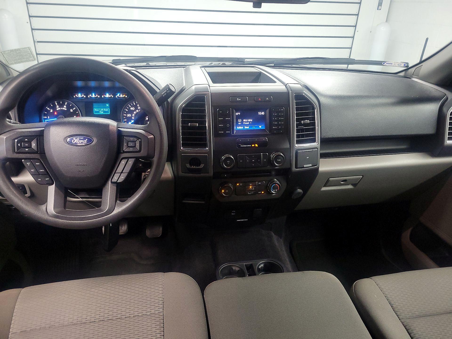 Thumbnail: 2017 Ford F-150 - 9
