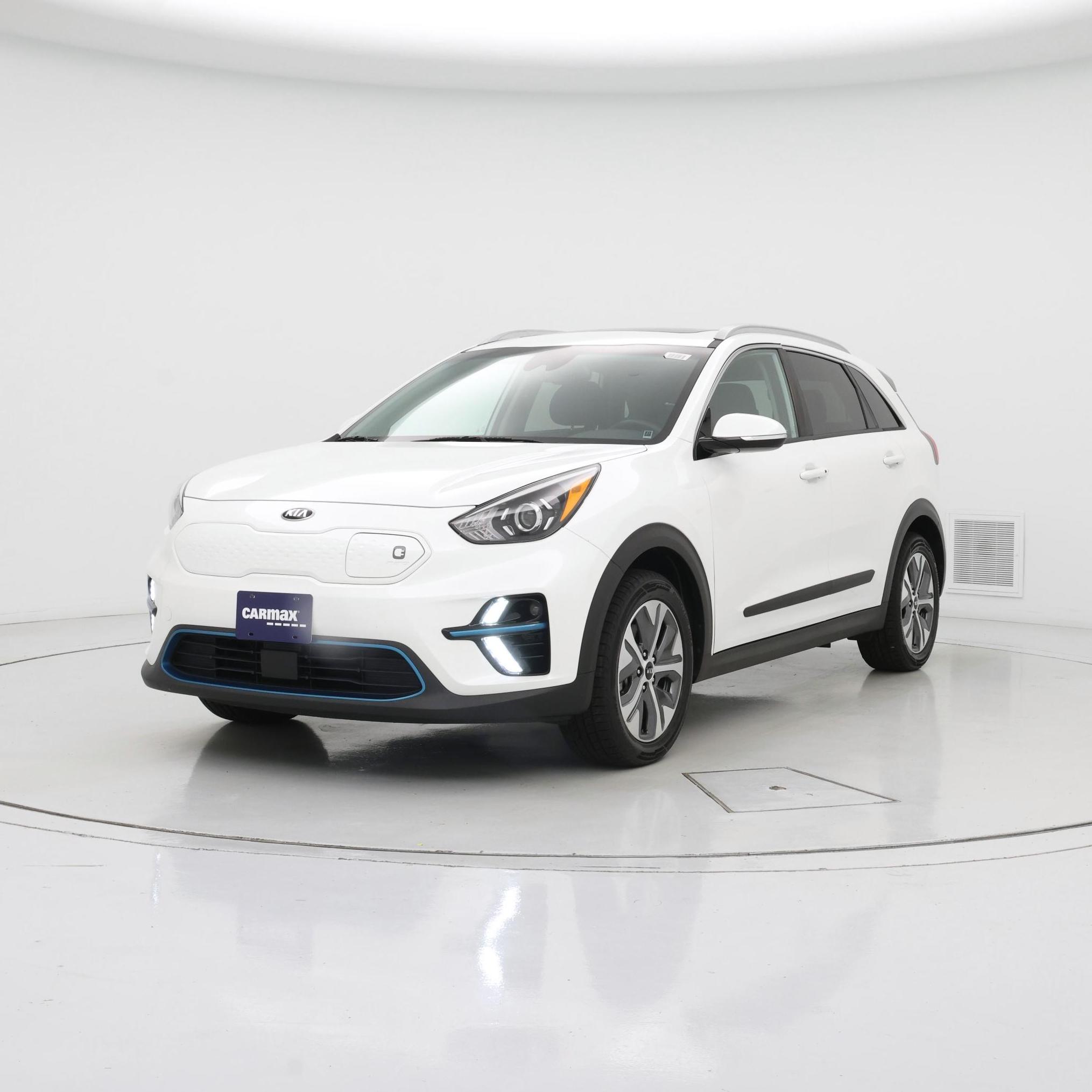 Thumbnail: 2020 Kia Niro - 4