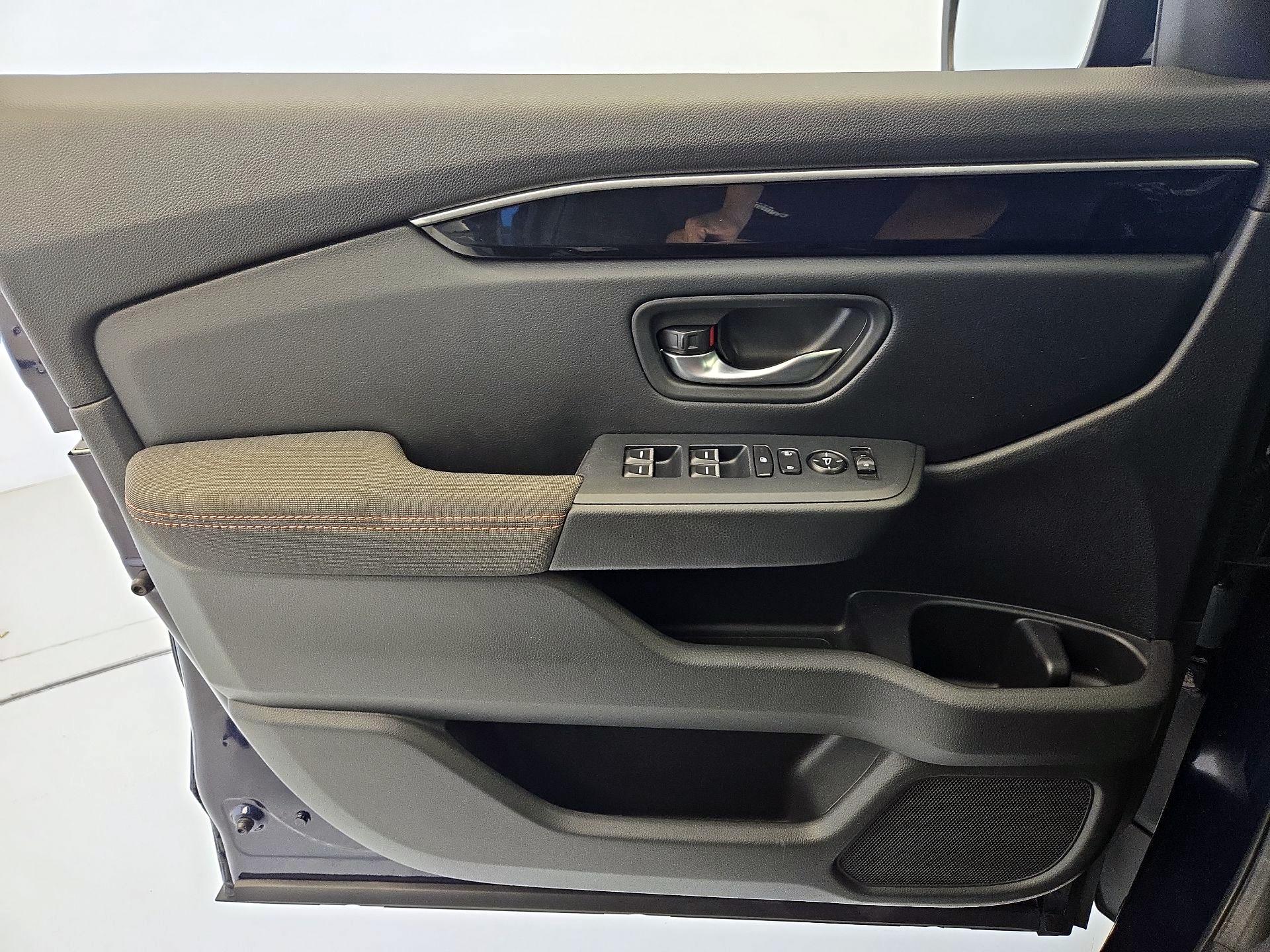 Thumbnail: 2024 Honda Pilot - 12