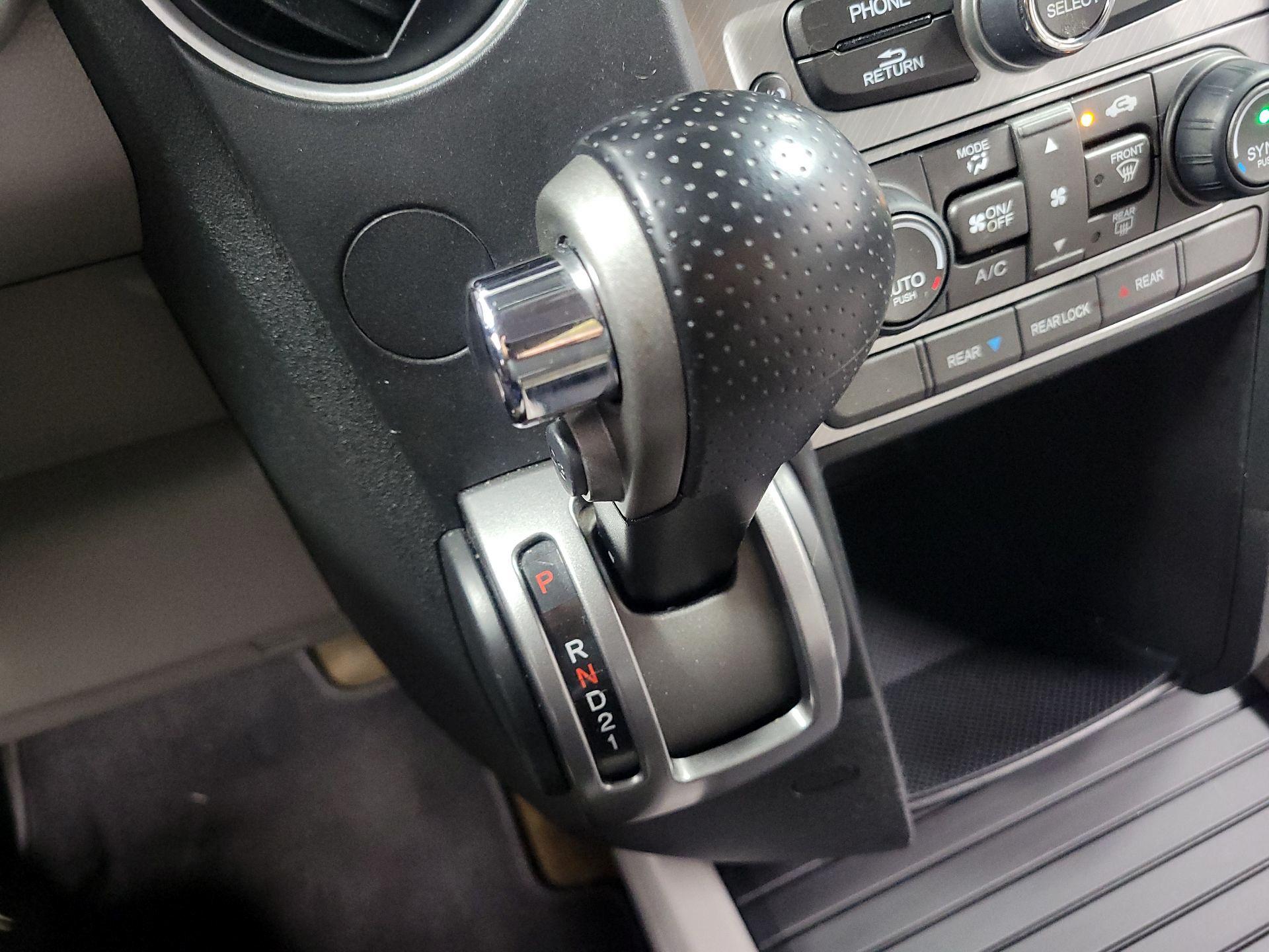 Thumbnail: 2014 Honda Pilot - 16