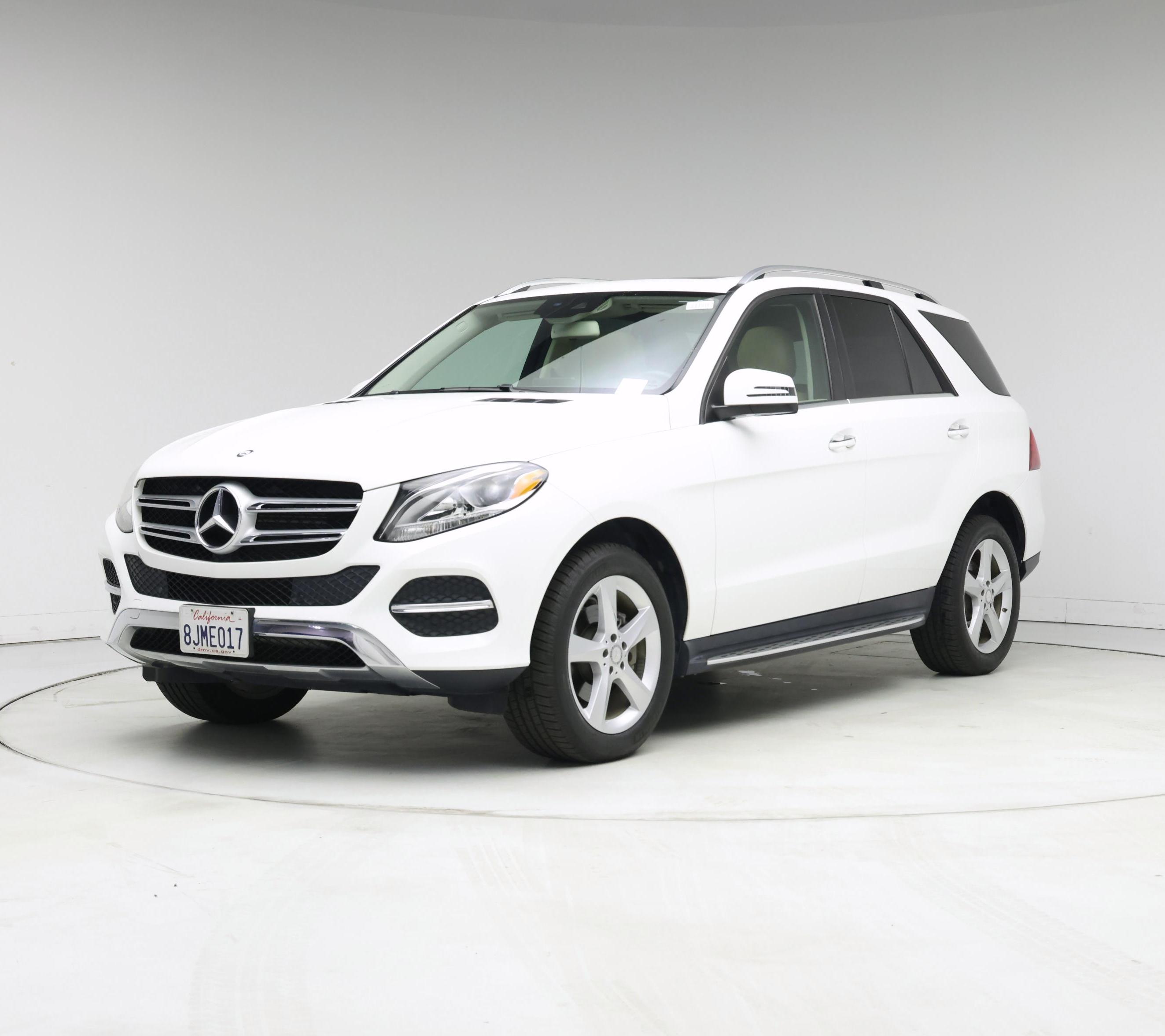 Thumbnail: 2016 Mercedes-Benz GLE - 4