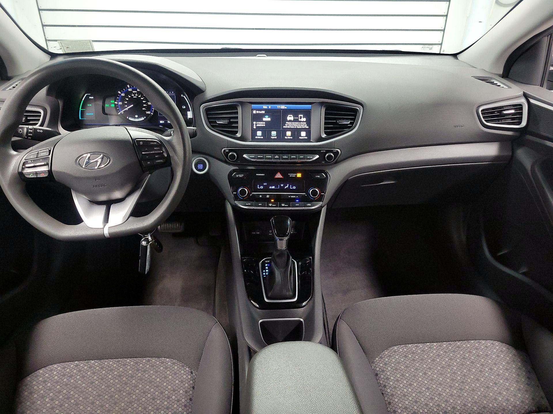 Thumbnail: 2019 Hyundai Ioniq - 9