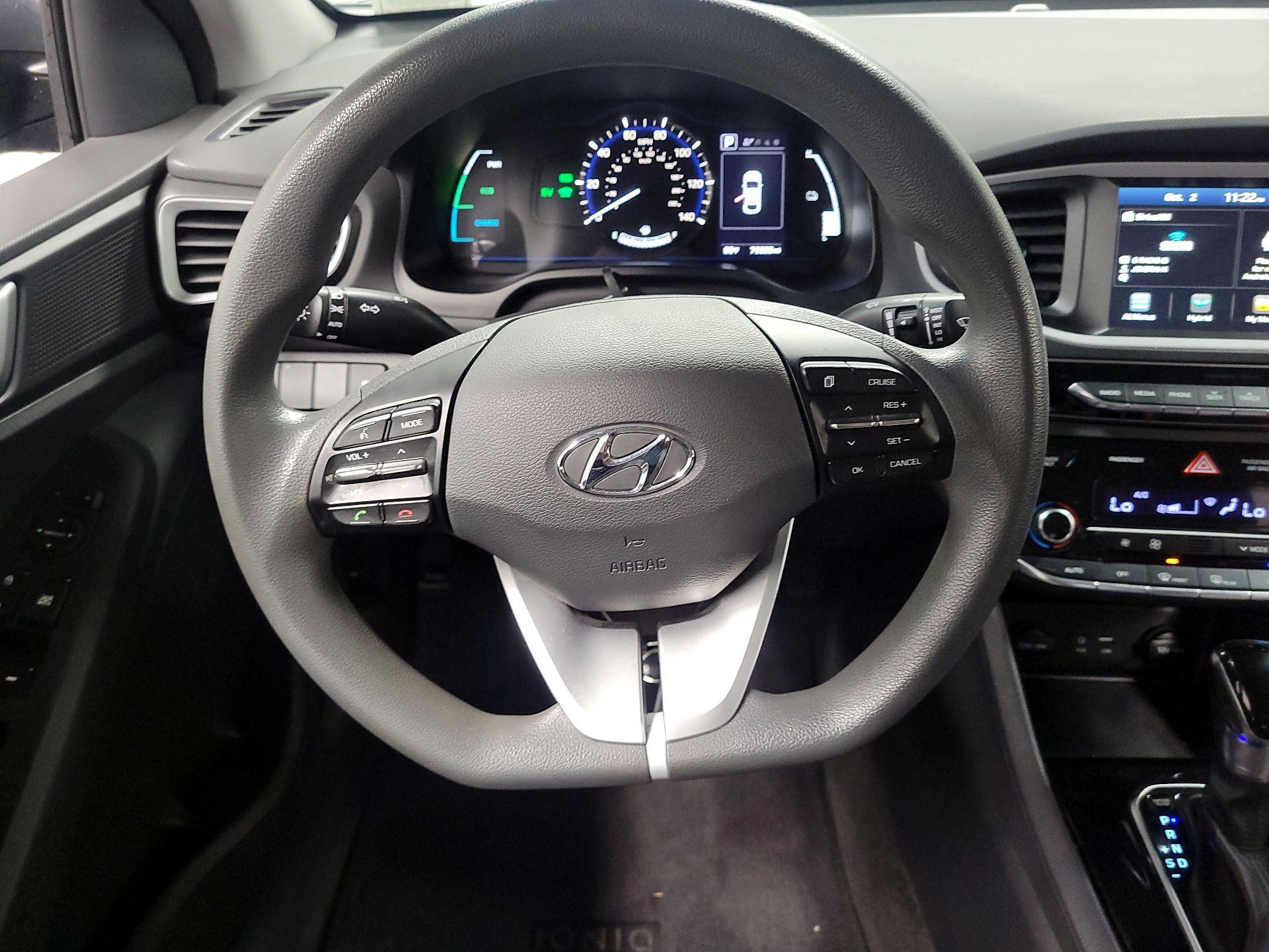 Thumbnail: 2019 Hyundai Ioniq - 10