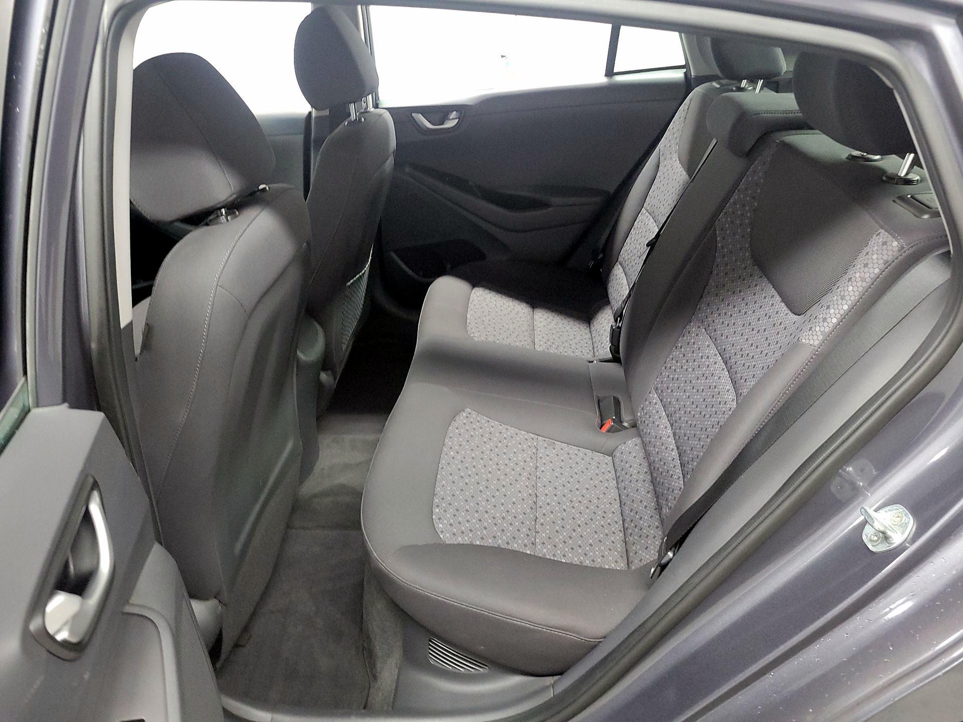 Thumbnail: 2019 Hyundai Ioniq - 17