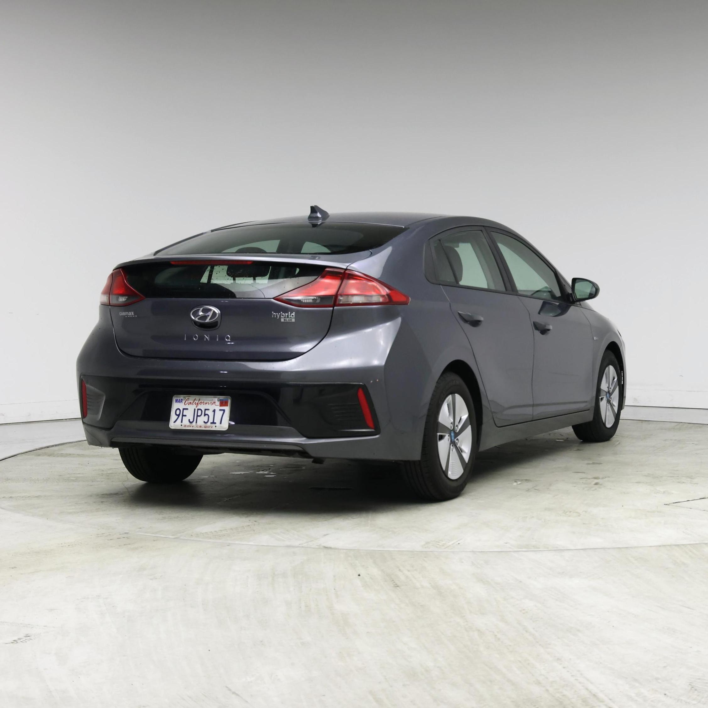 Thumbnail: 2019 Hyundai Ioniq - 8