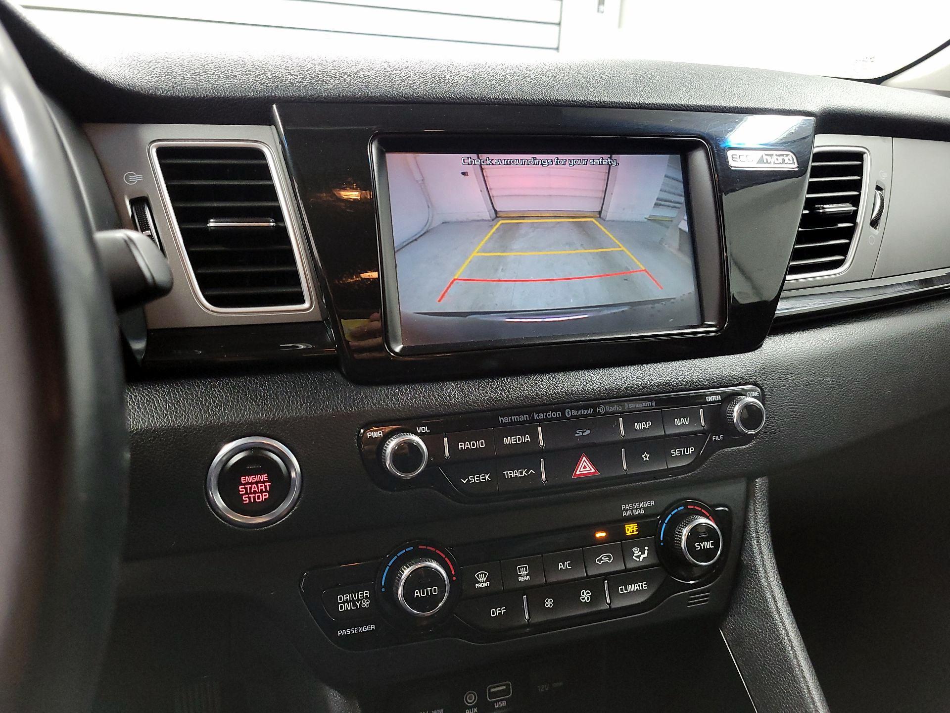 Thumbnail: 2019 Kia Niro - 14