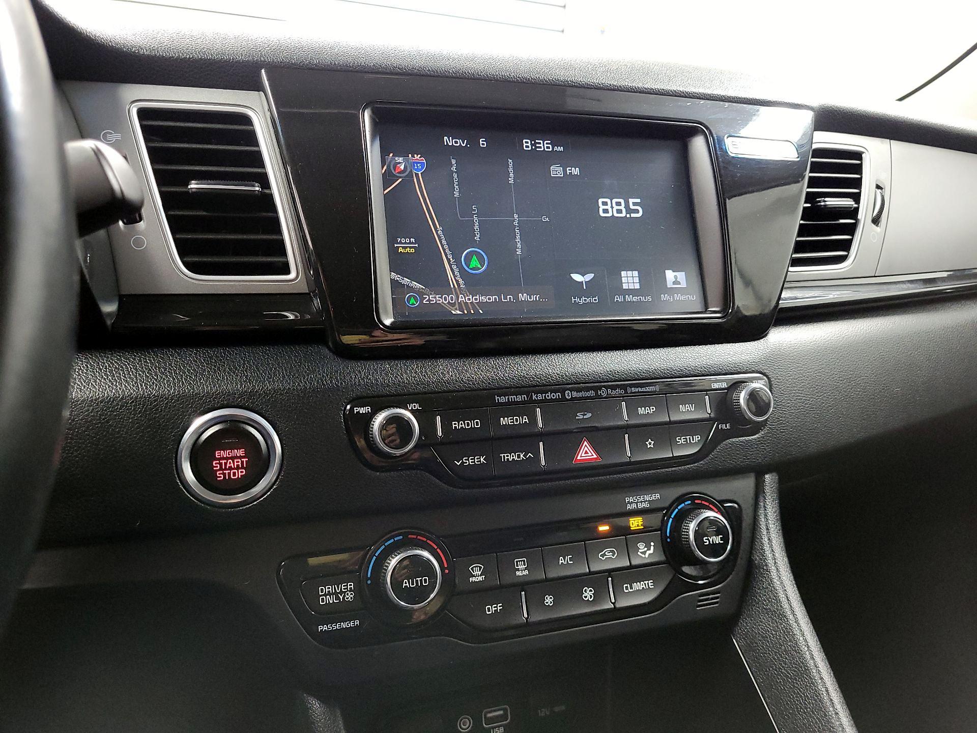 Thumbnail: 2019 Kia Niro - 15