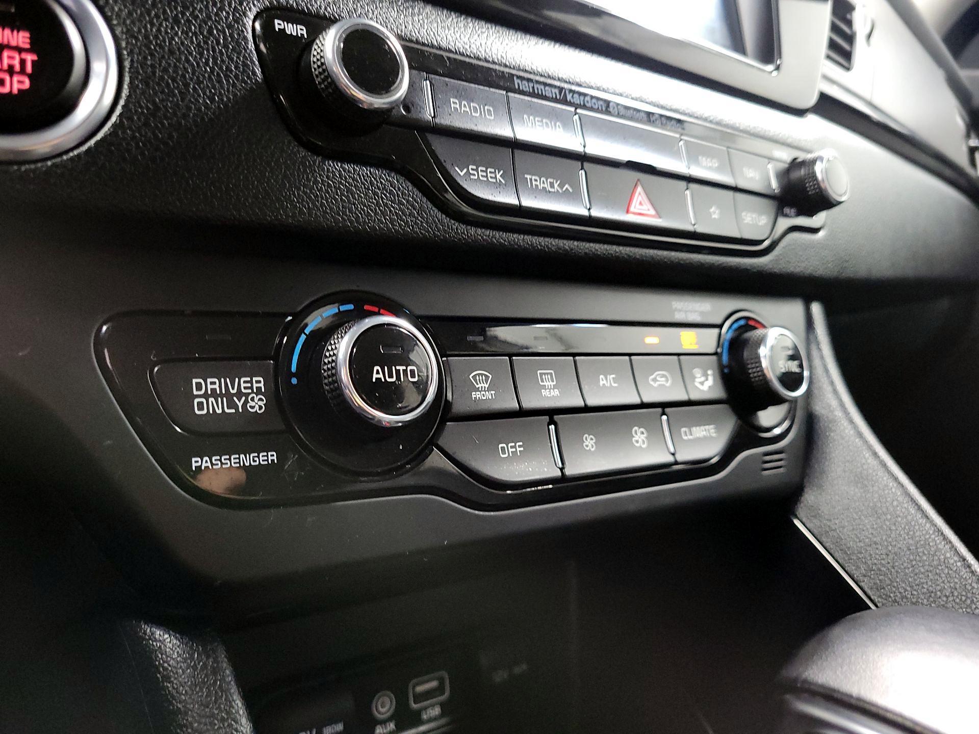 Thumbnail: 2019 Kia Niro - 16