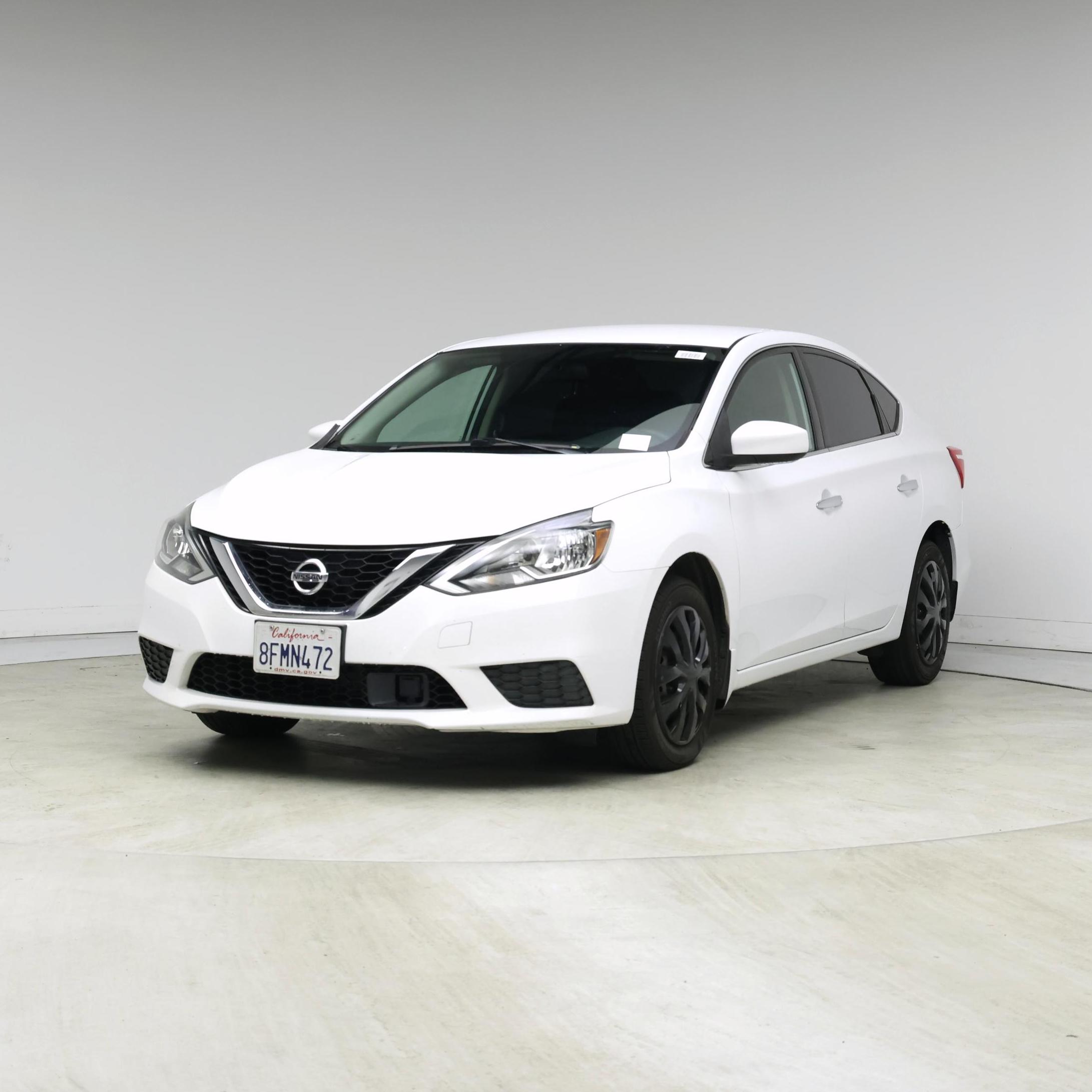 Thumbnail: 2018 Nissan Sentra - 4