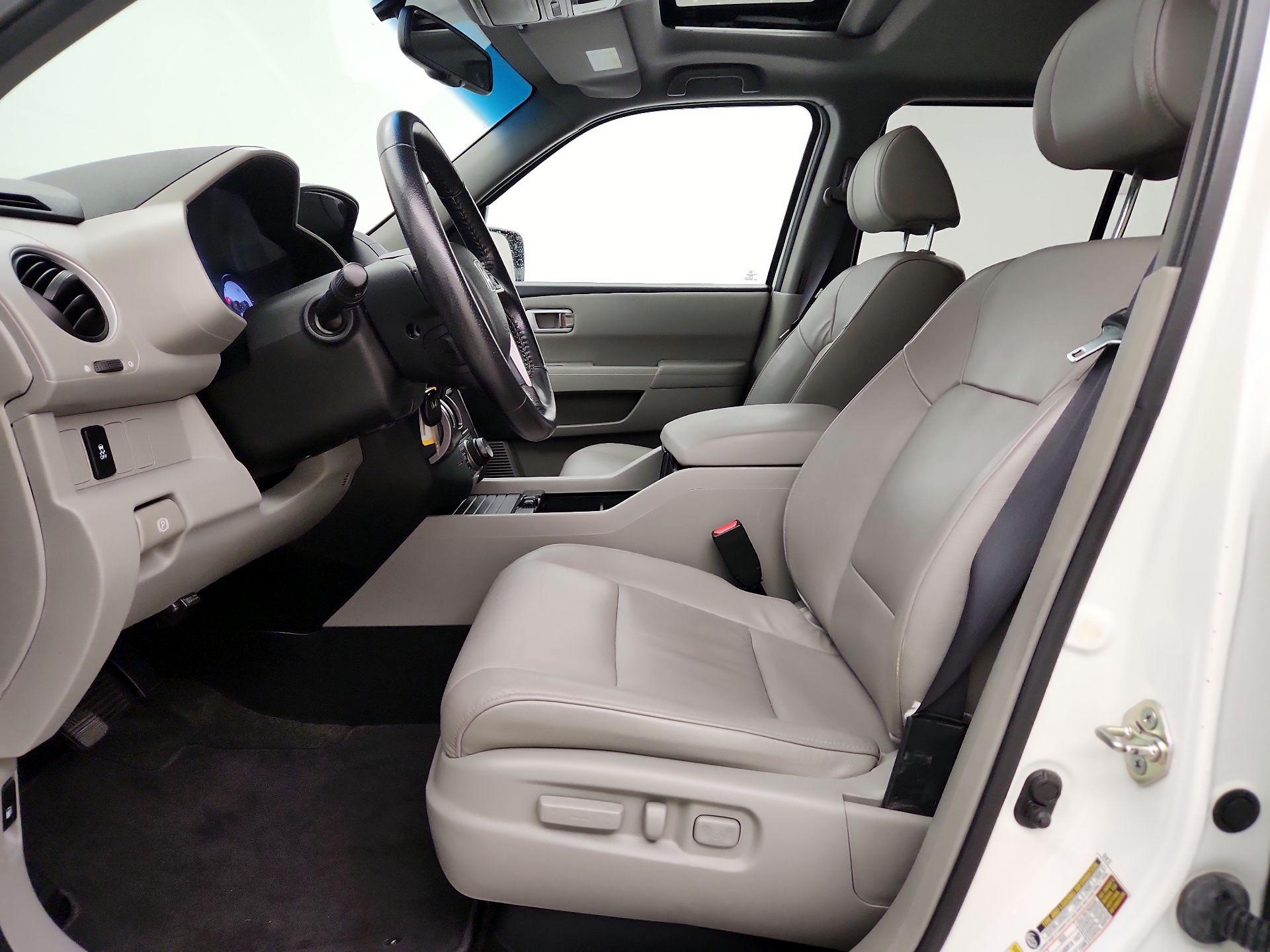Thumbnail: 2014 Honda Pilot - 11