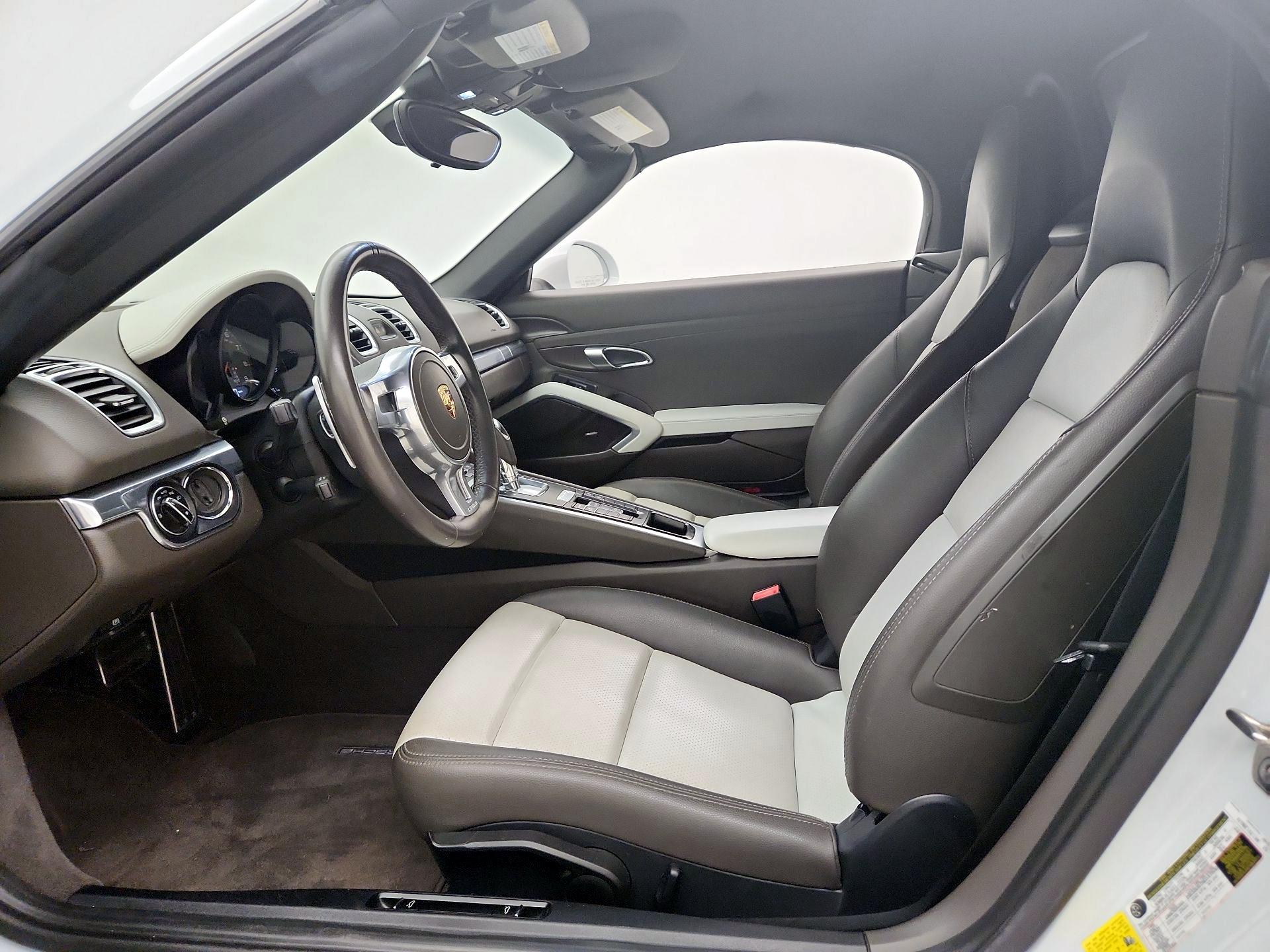 Thumbnail: 2015 Porsche Boxster - 11