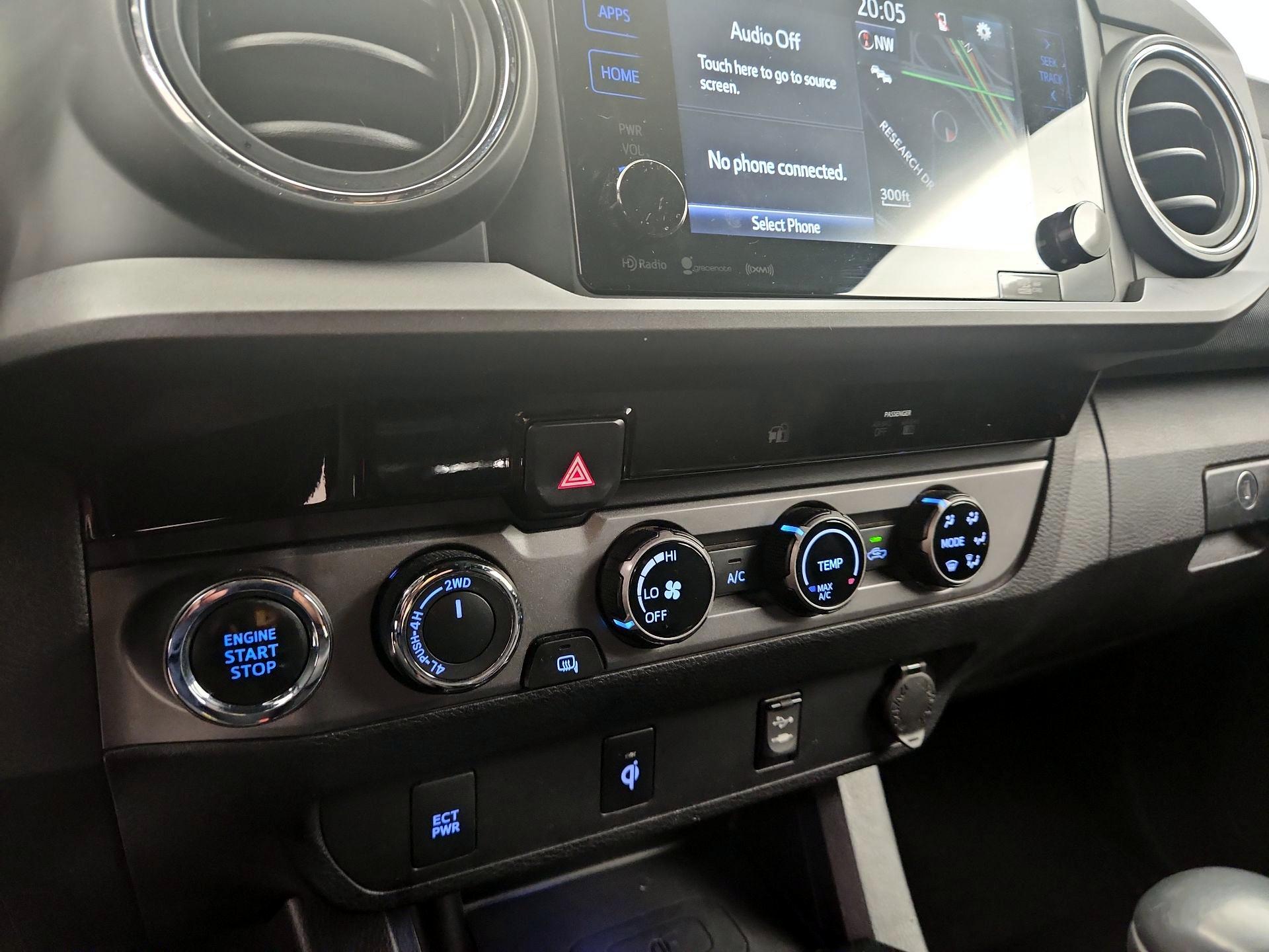 Thumbnail: 2017 Toyota Tacoma - 16