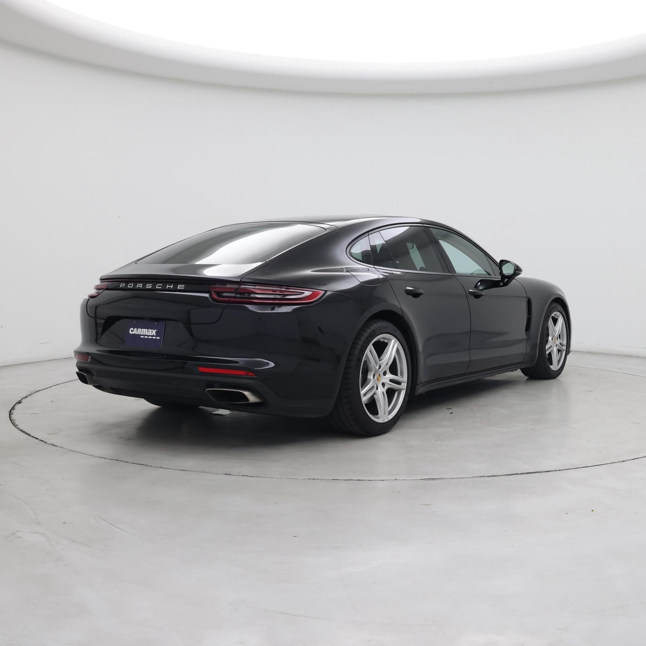 Thumbnail: 2018 Porsche Panamera - 8