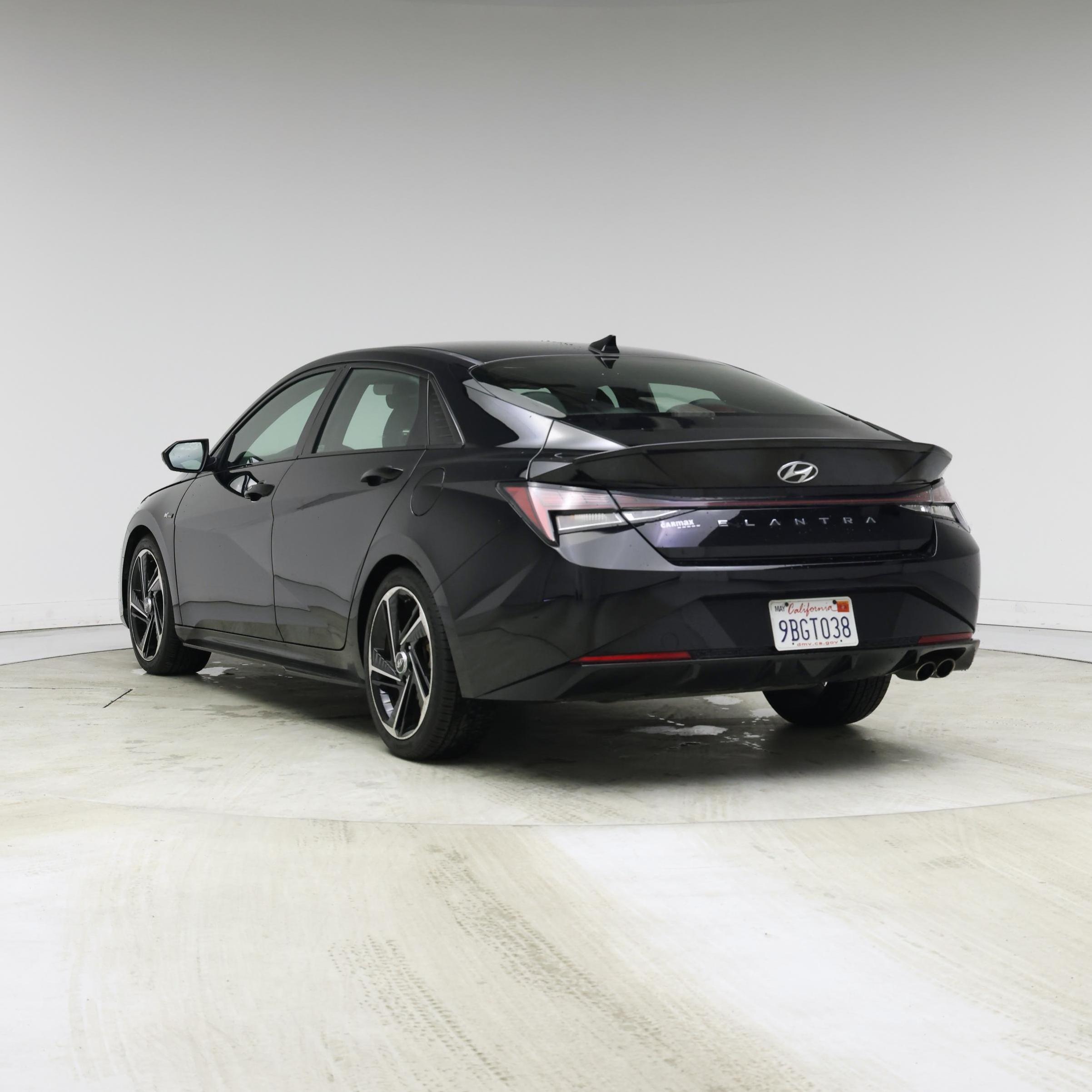 Thumbnail: 2022 Hyundai Elantra - 2