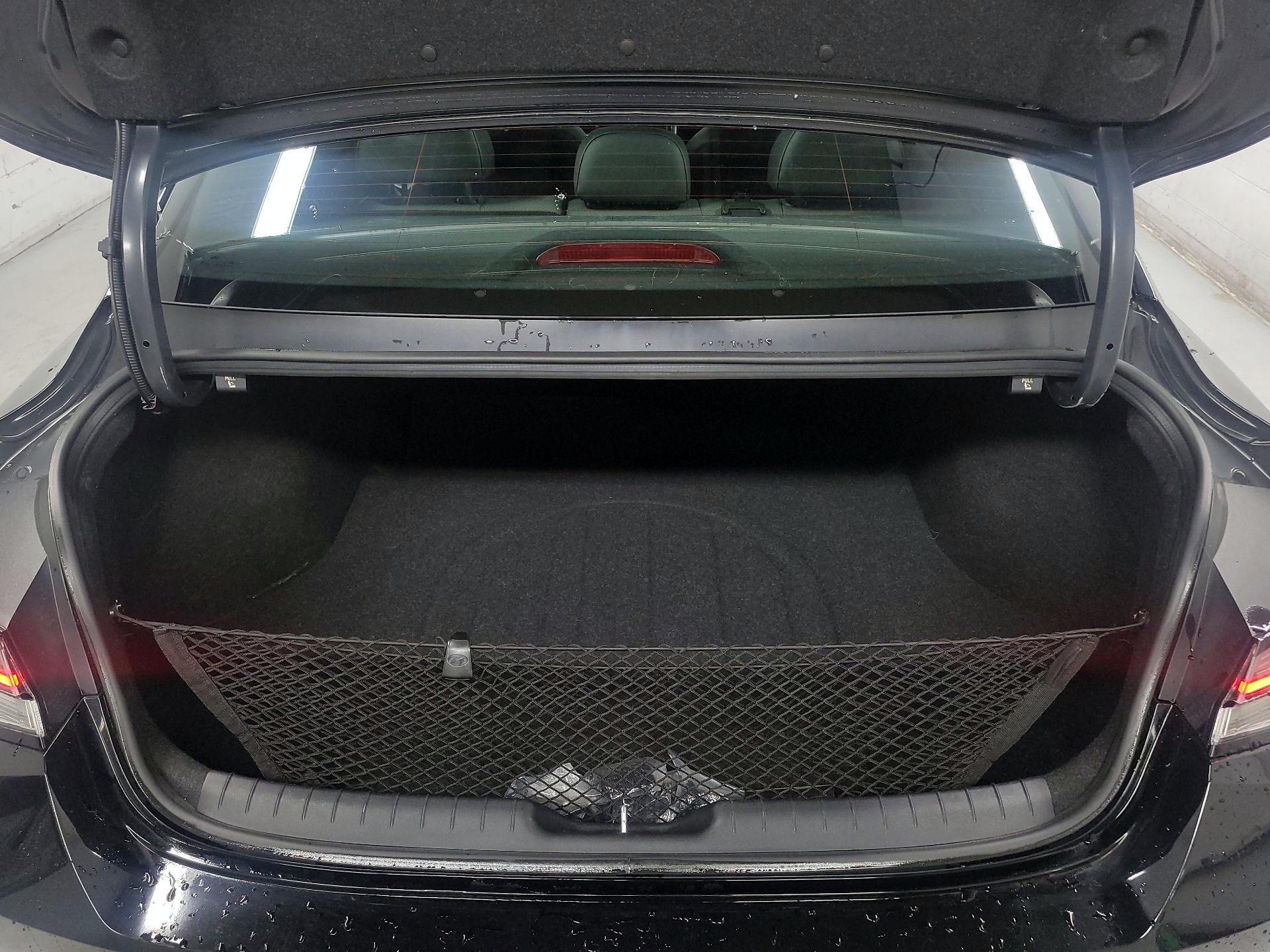 Thumbnail: 2022 Hyundai Elantra - 19