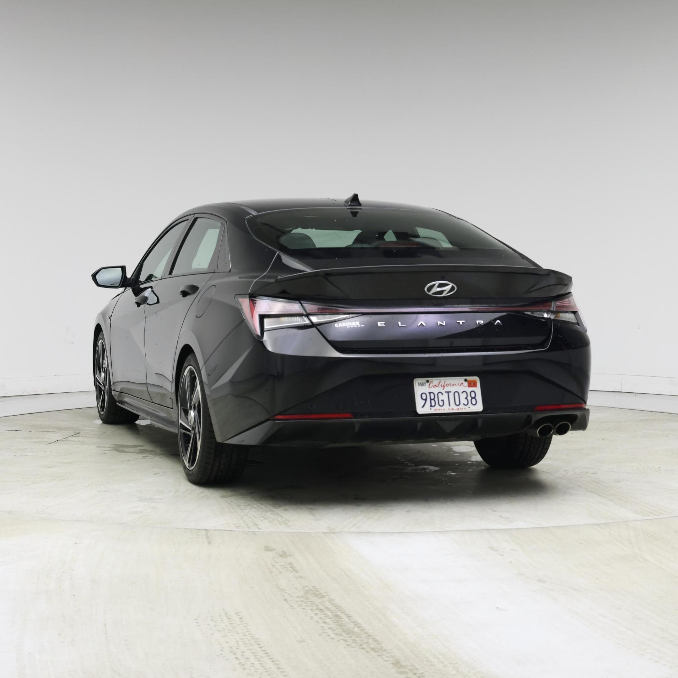 Thumbnail: 2022 Hyundai Elantra - 6