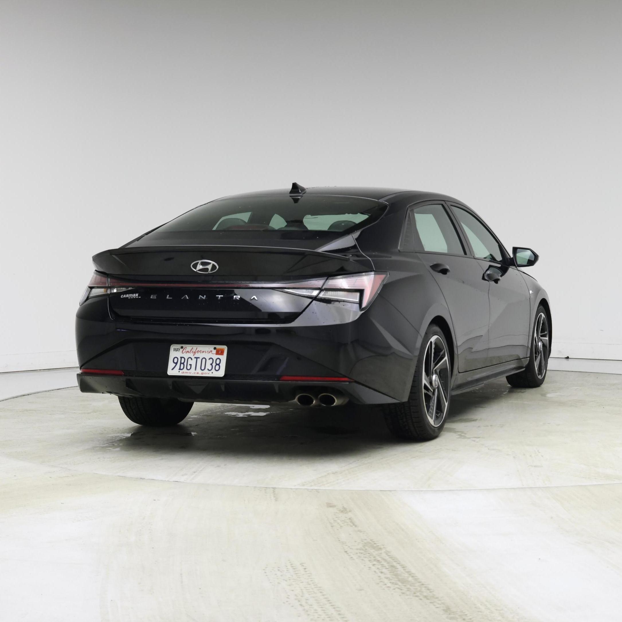 Thumbnail: 2022 Hyundai Elantra - 8