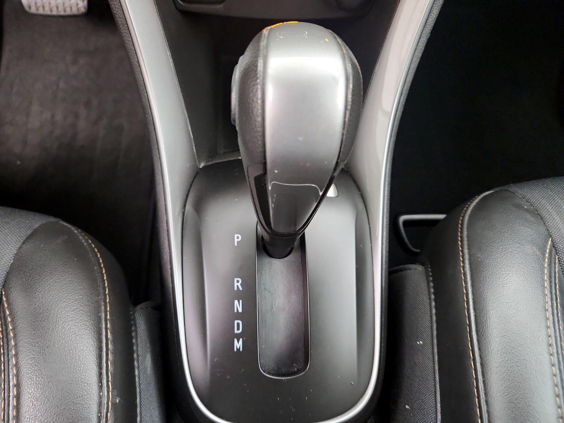Thumbnail: 2019 Chevrolet Trax - 17