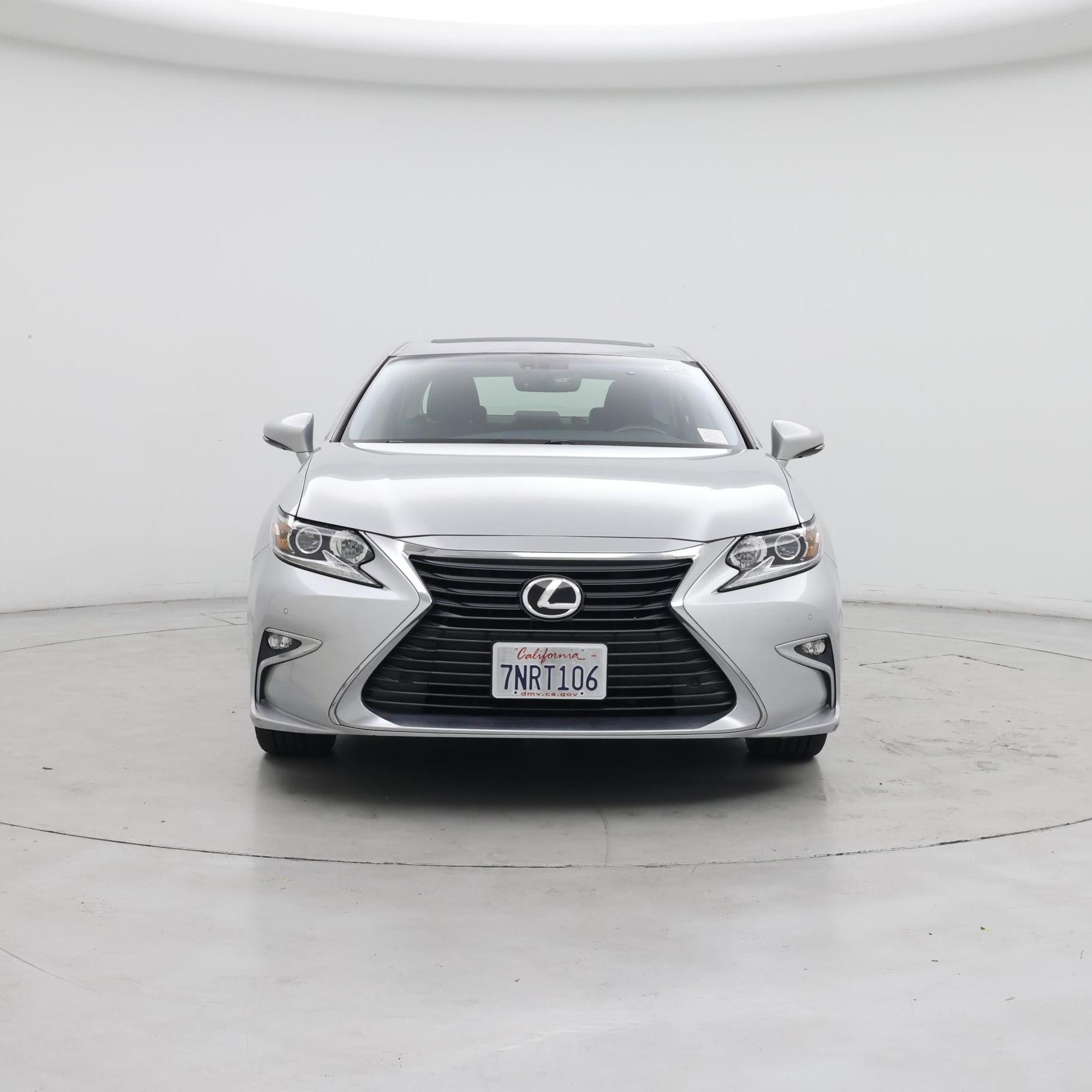 Thumbnail: 2016 Lexus ES - 5