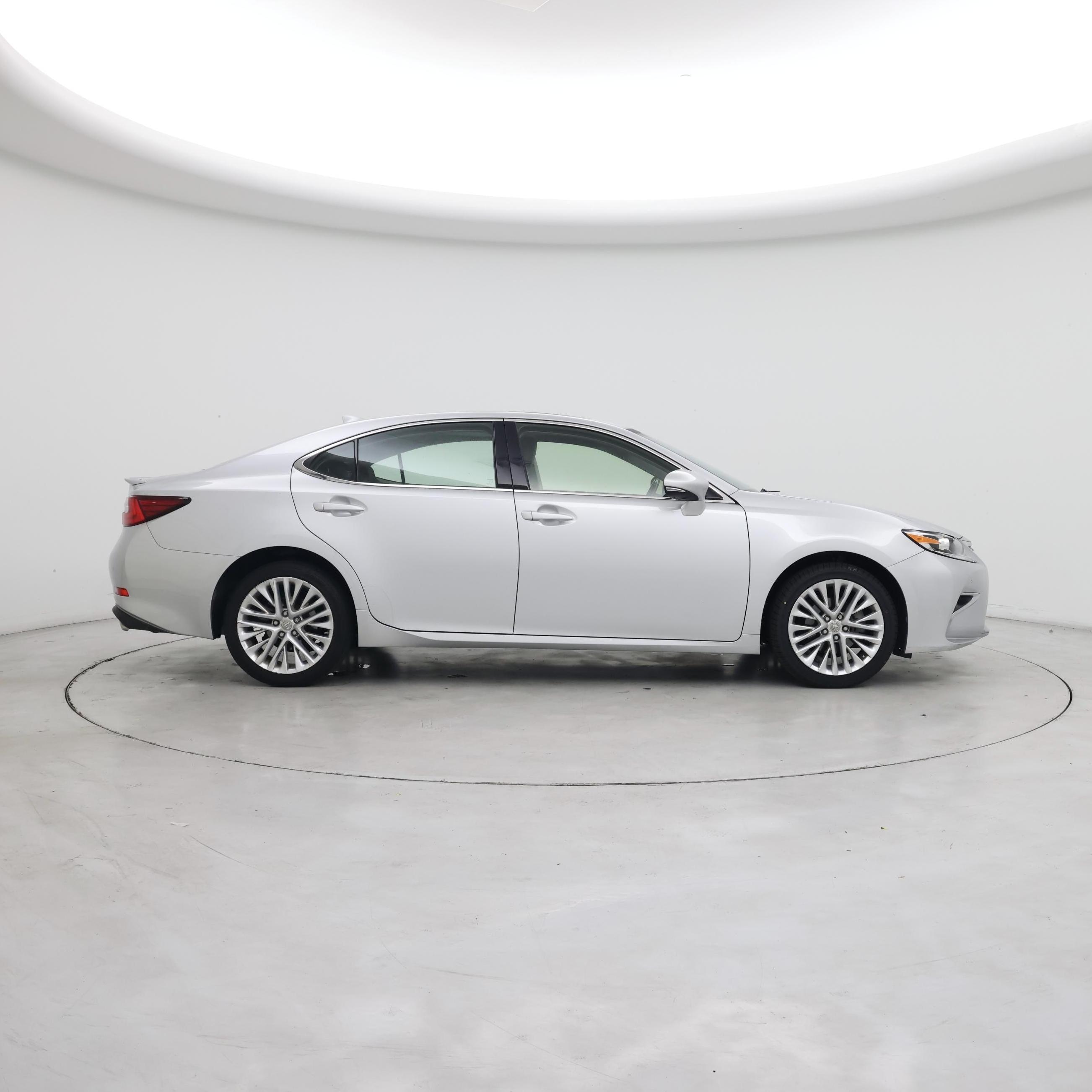 Thumbnail: 2016 Lexus ES - 7