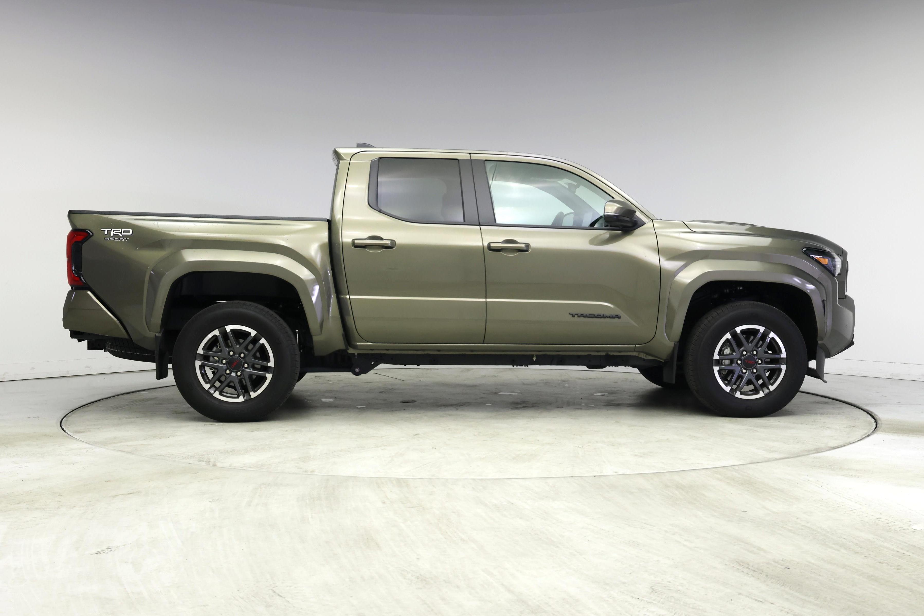 Thumbnail: 2024 Toyota Tacoma - 7