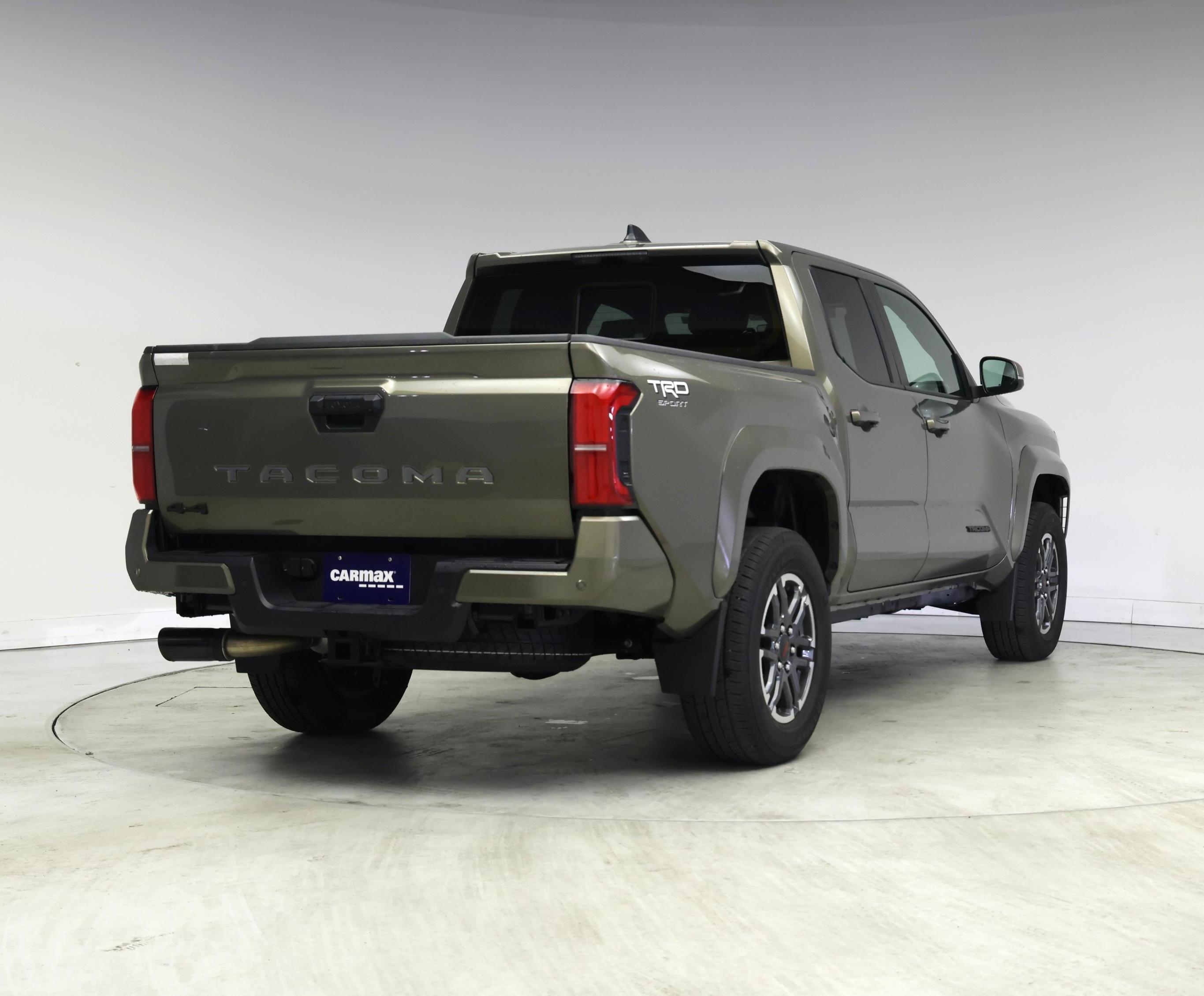 Thumbnail: 2024 Toyota Tacoma - 8