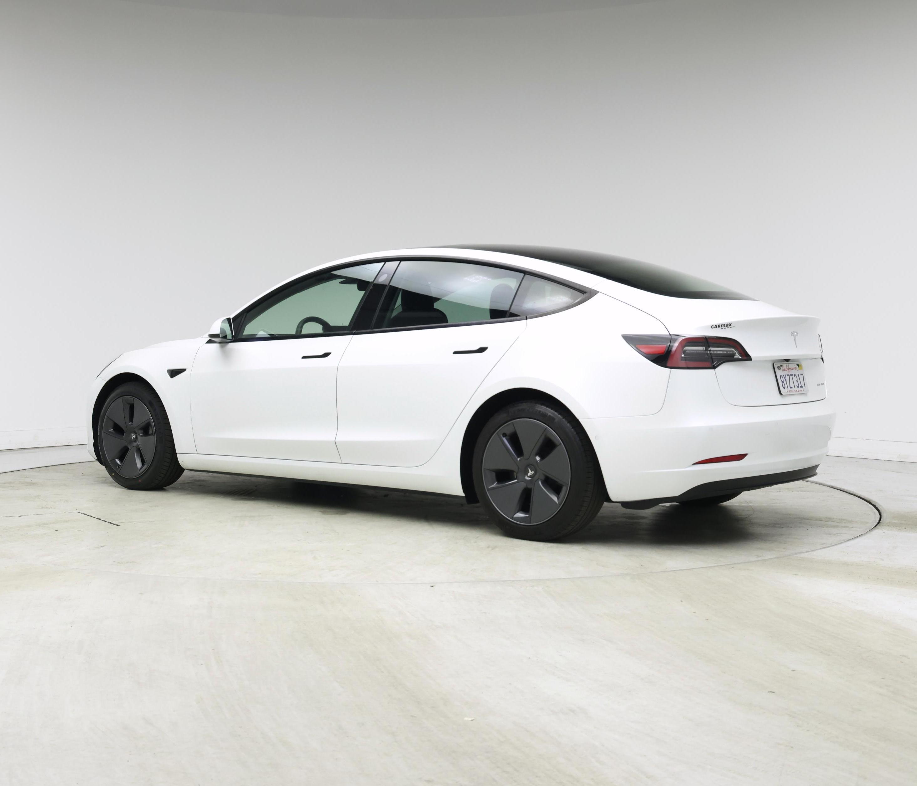 Thumbnail: 2022 Tesla Model 3 - 2