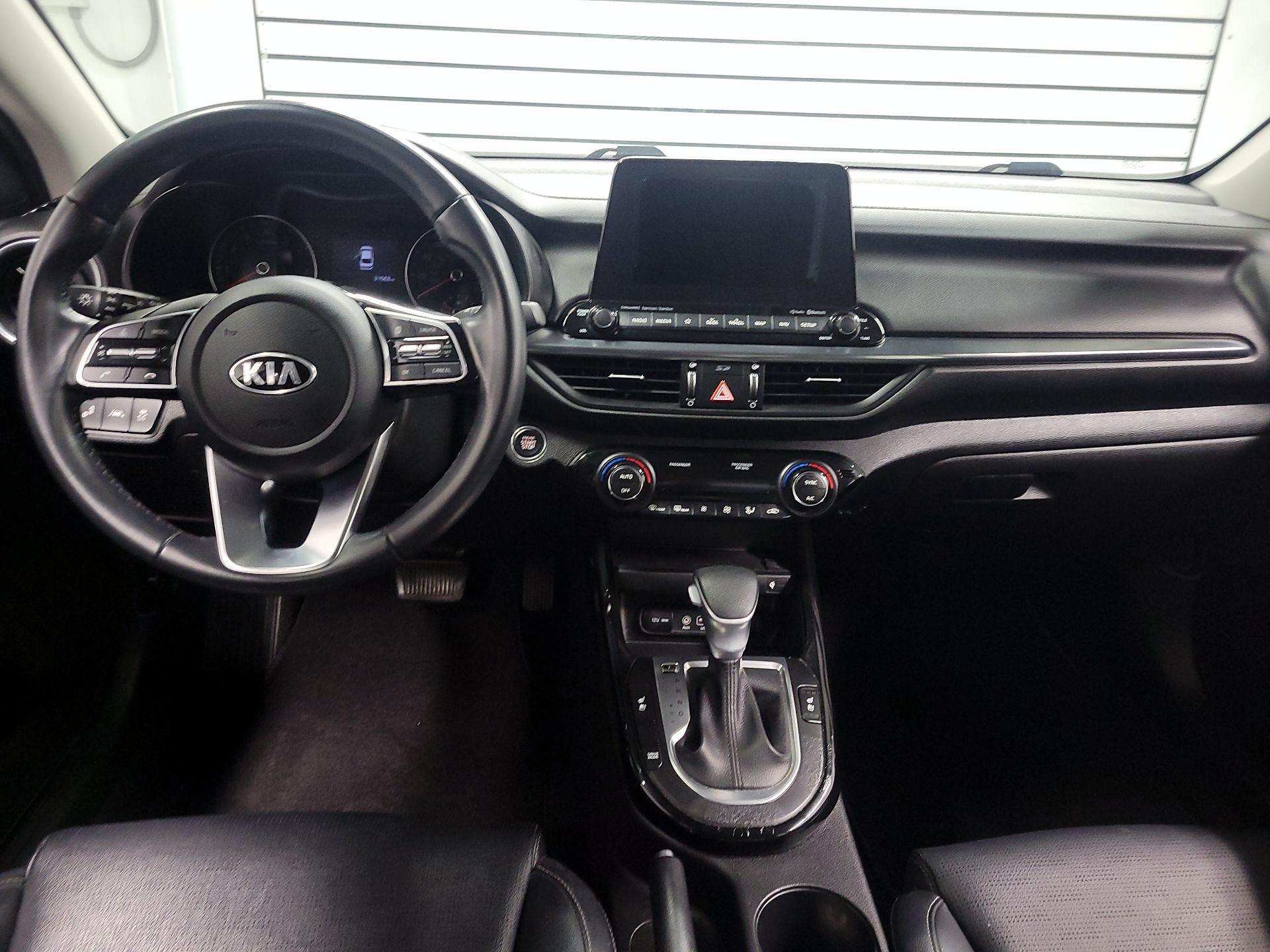 Thumbnail: 2021 Kia Forte - 9
