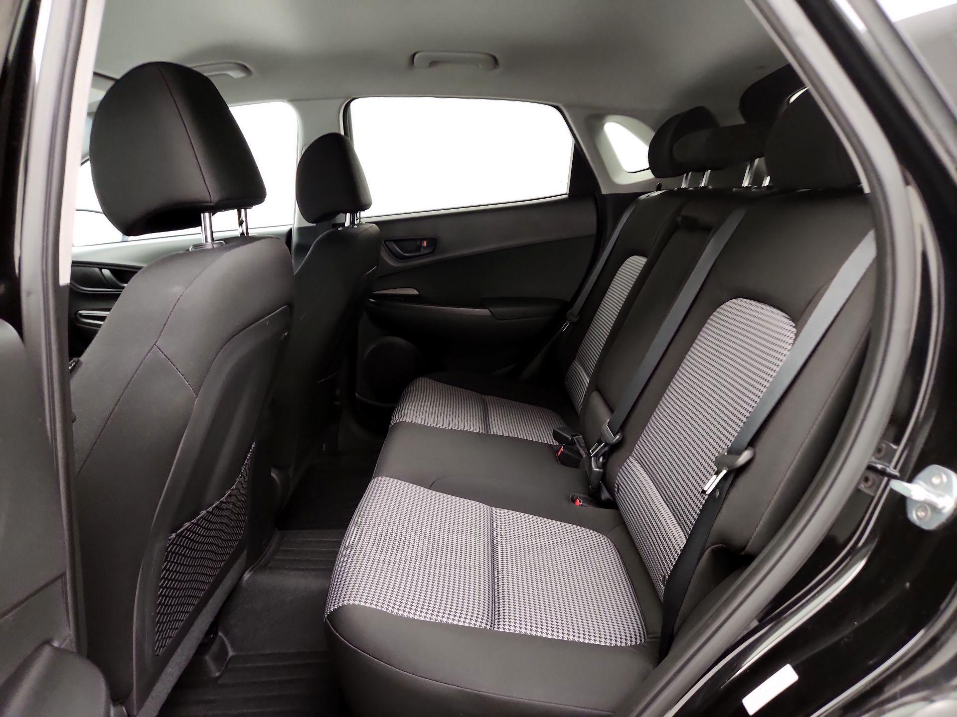 Thumbnail: 2020 Hyundai Kona - 19