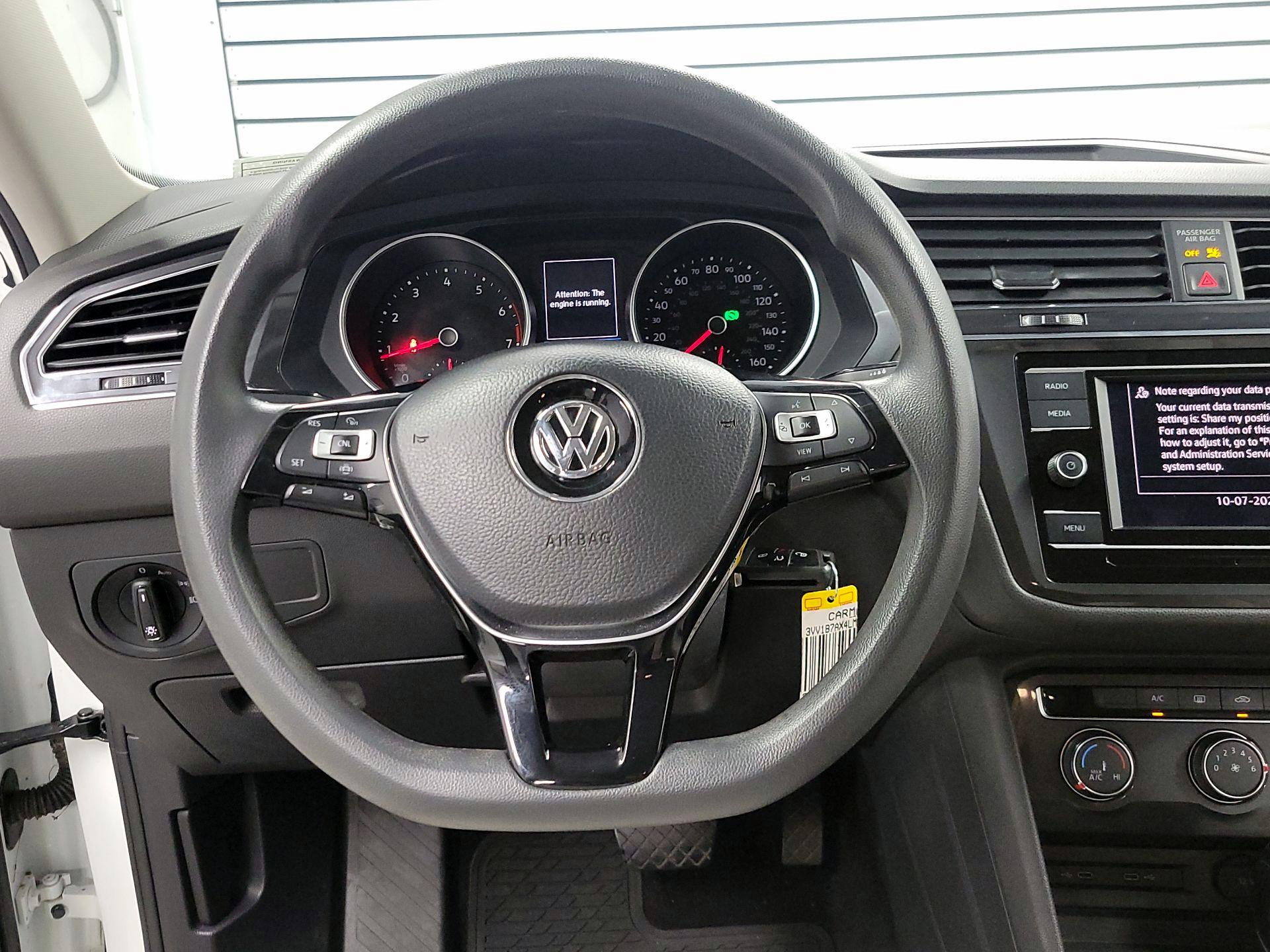 Thumbnail: 2020 Volkswagen Tiguan - 10