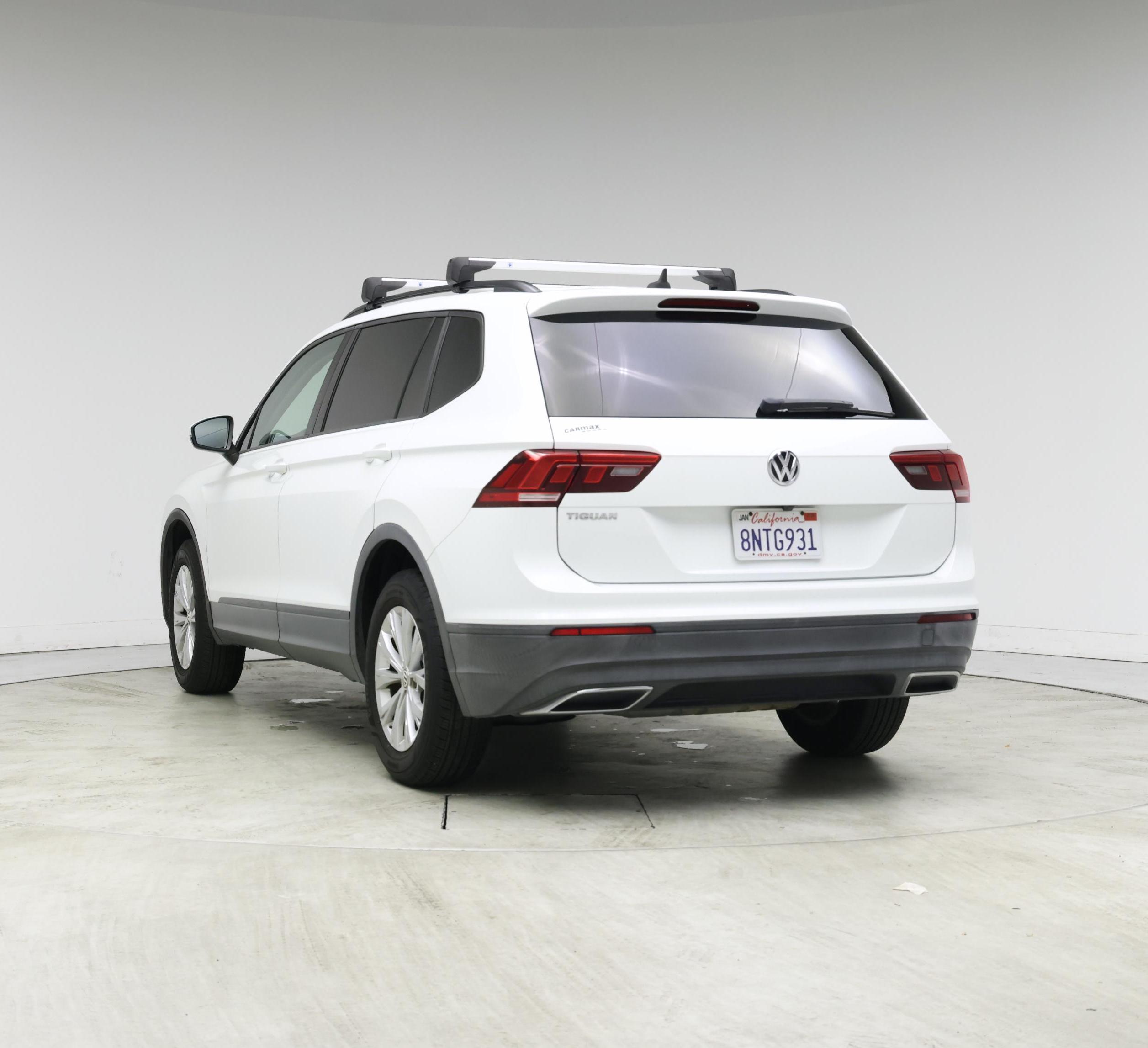 Thumbnail: 2020 Volkswagen Tiguan - 2