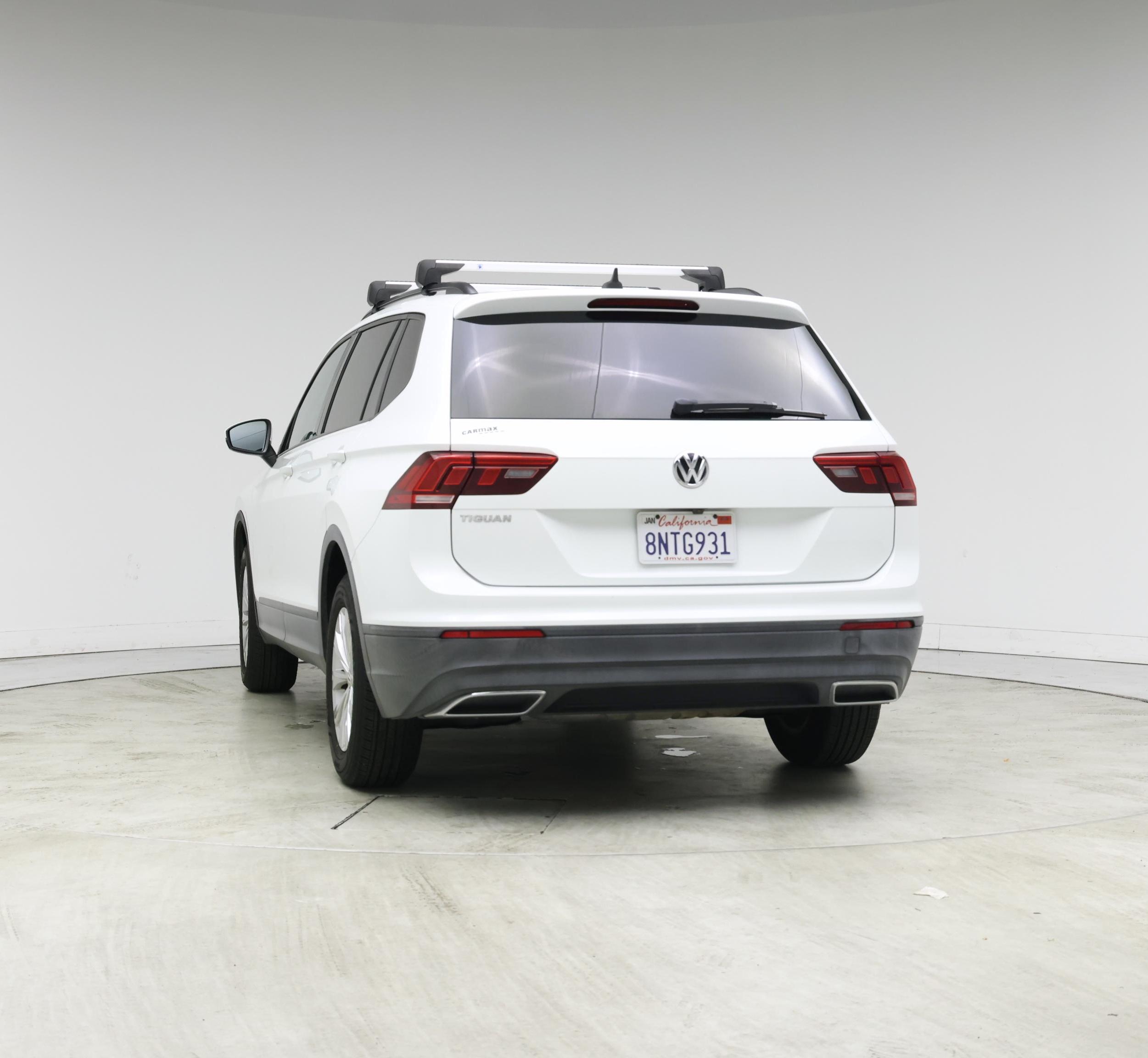 Thumbnail: 2020 Volkswagen Tiguan - 6