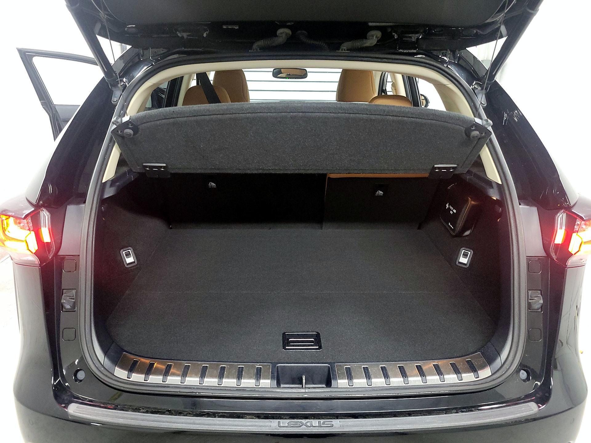 Thumbnail: 2015 Lexus NX - 18