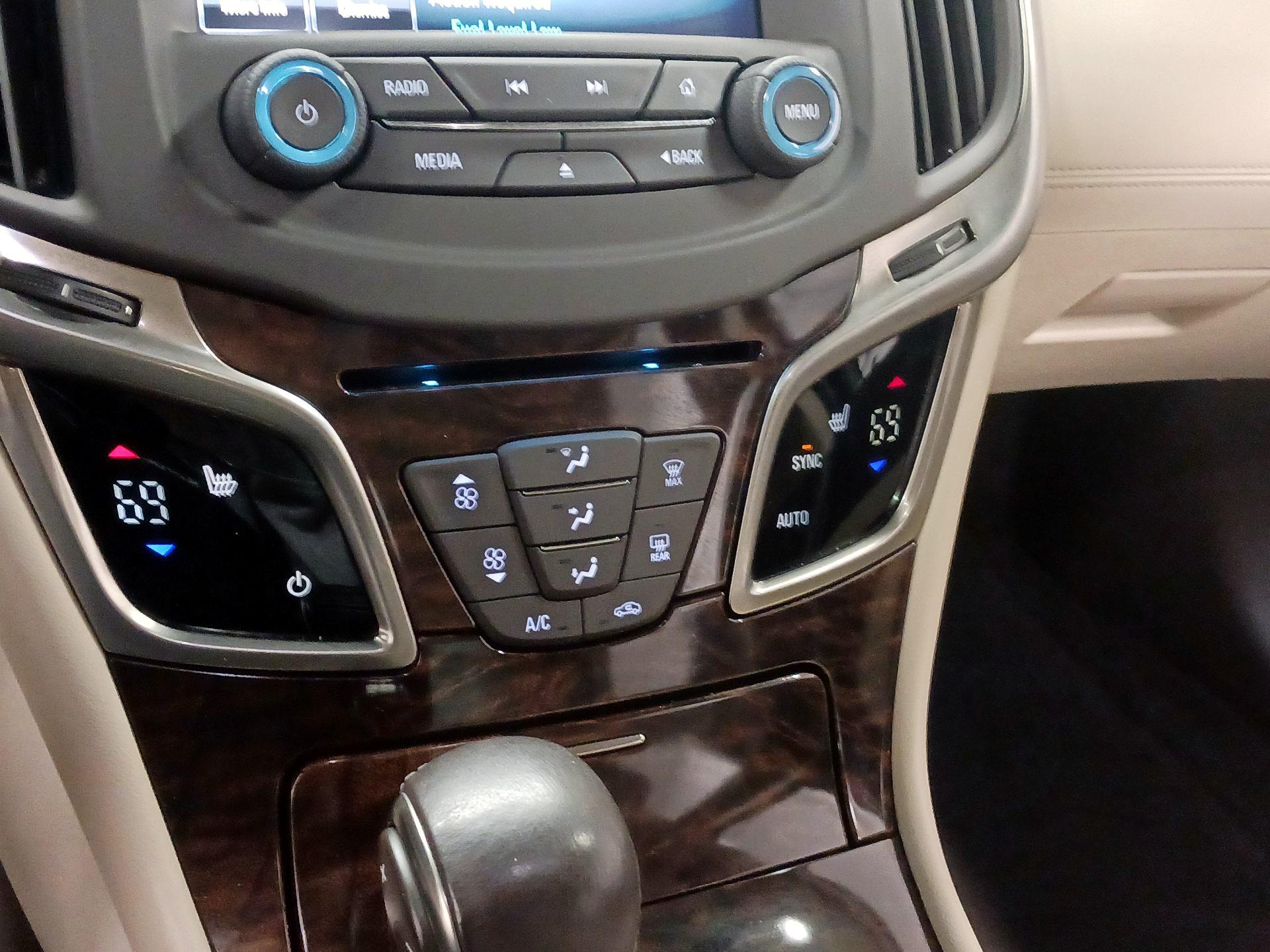 Thumbnail: 2014 Buick LaCrosse - 13