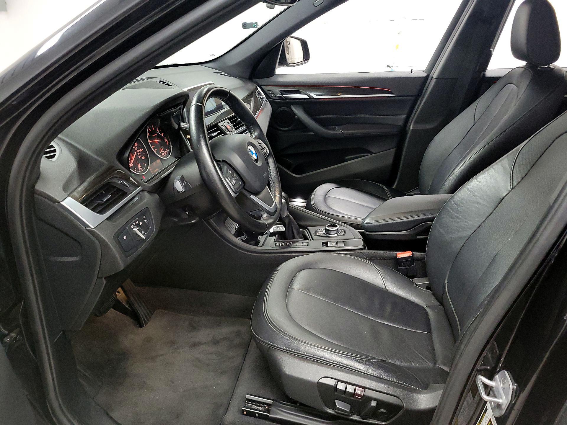 Thumbnail: 2018 BMW X1 - 11