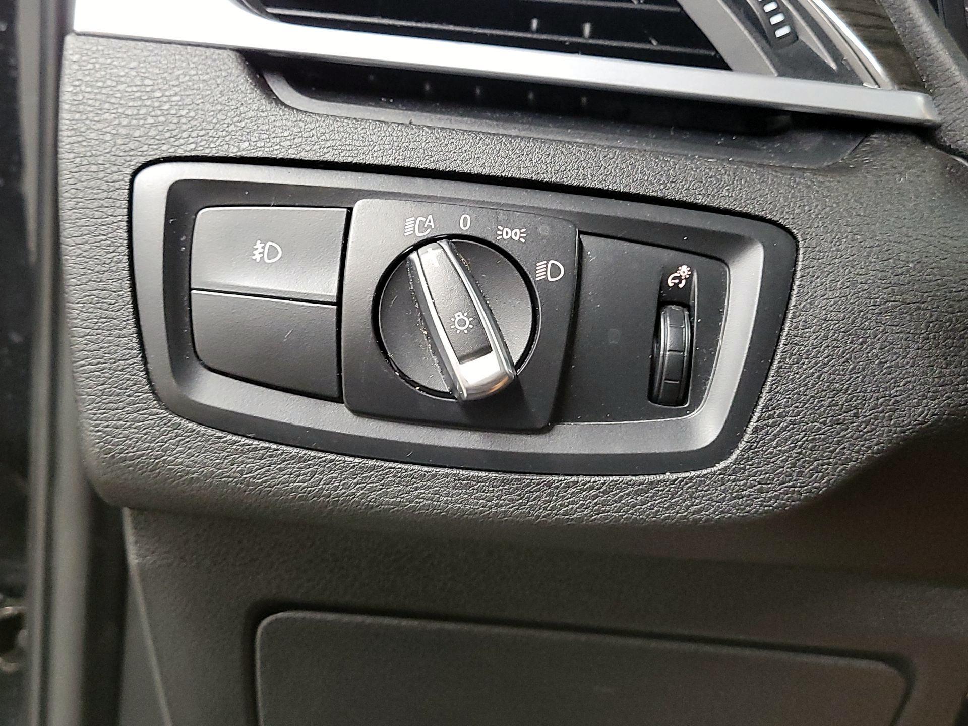 Thumbnail: 2018 BMW X1 - 13