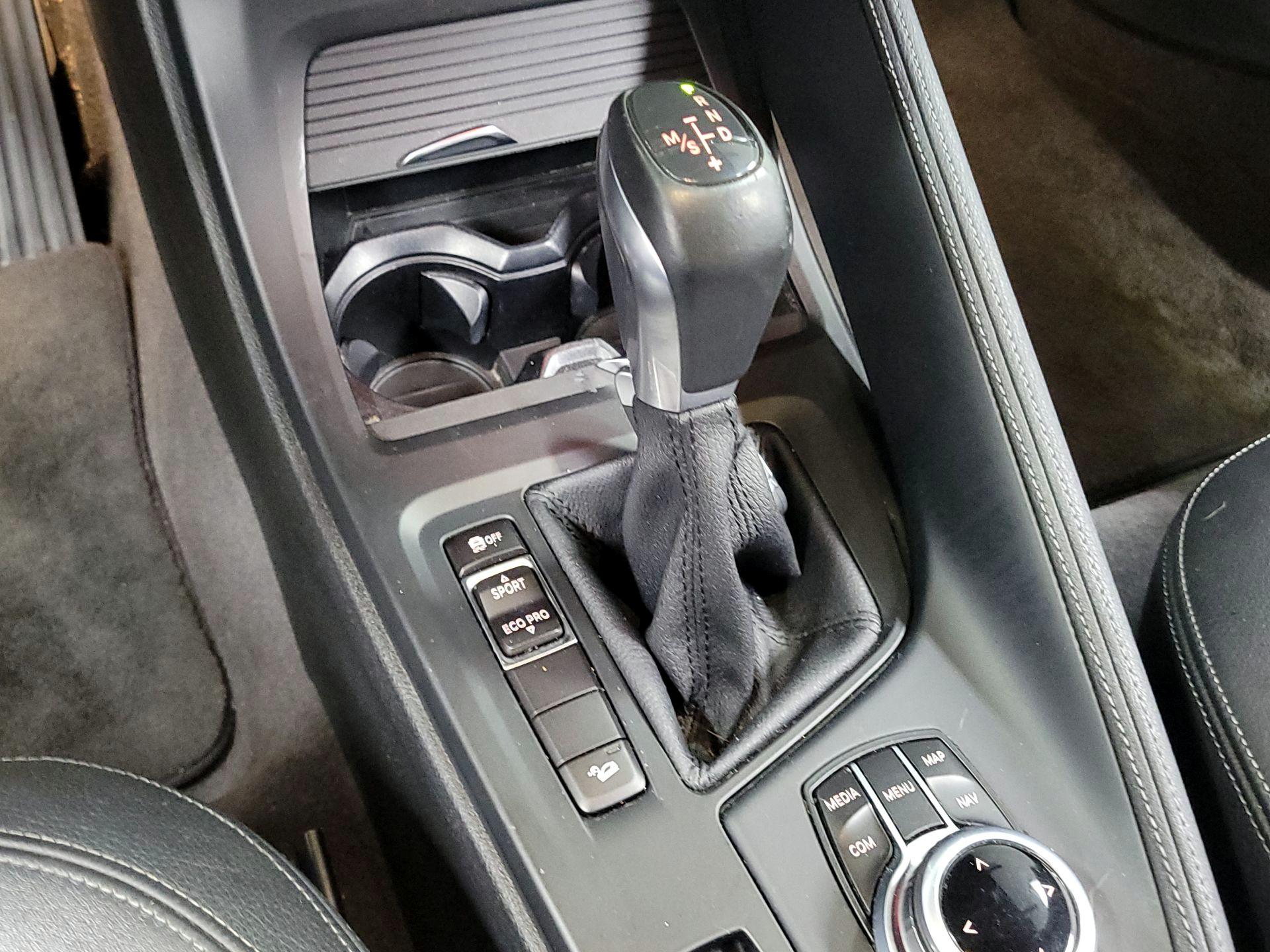 Thumbnail: 2018 BMW X1 - 17