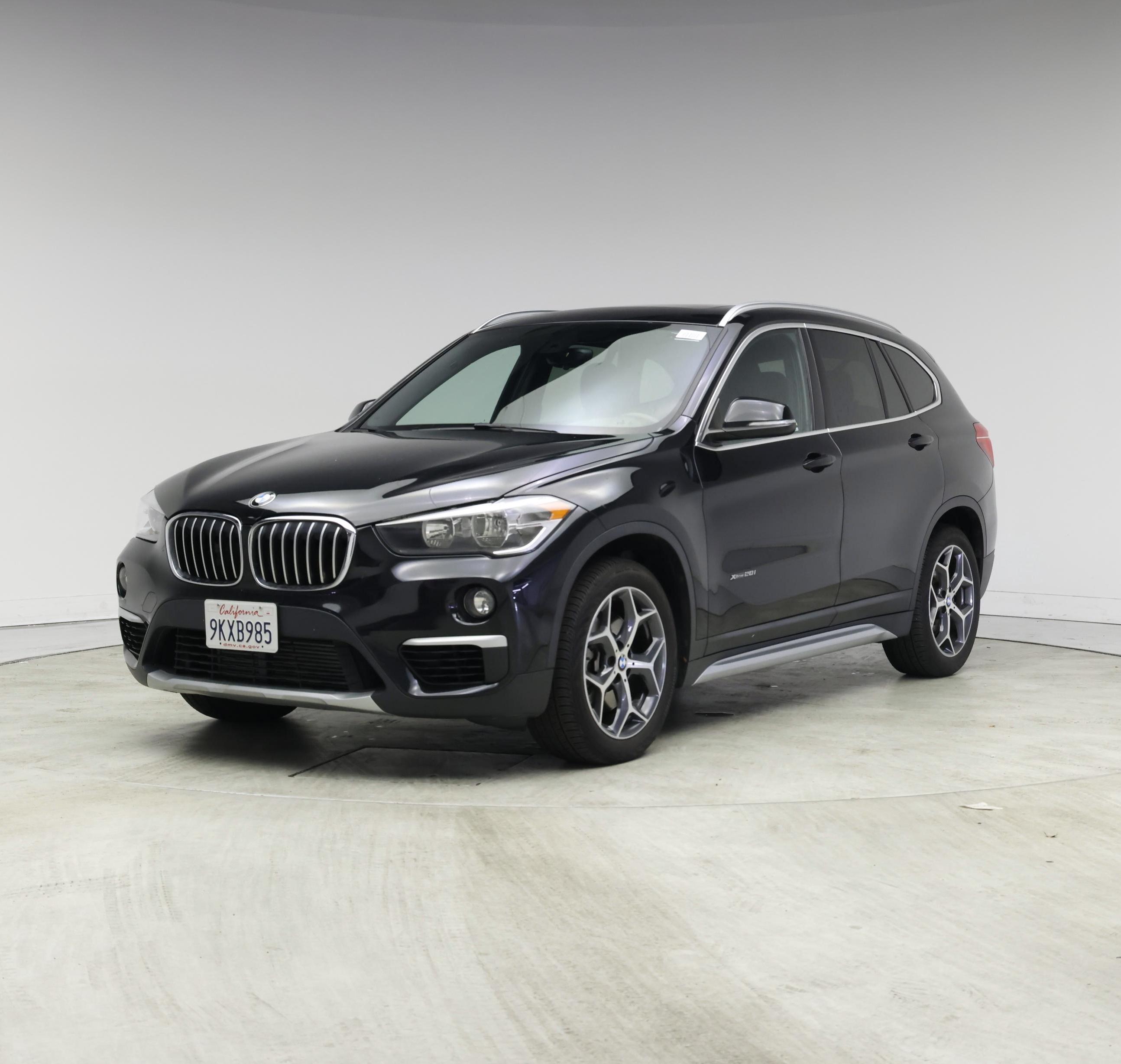 Thumbnail: 2018 BMW X1 - 4